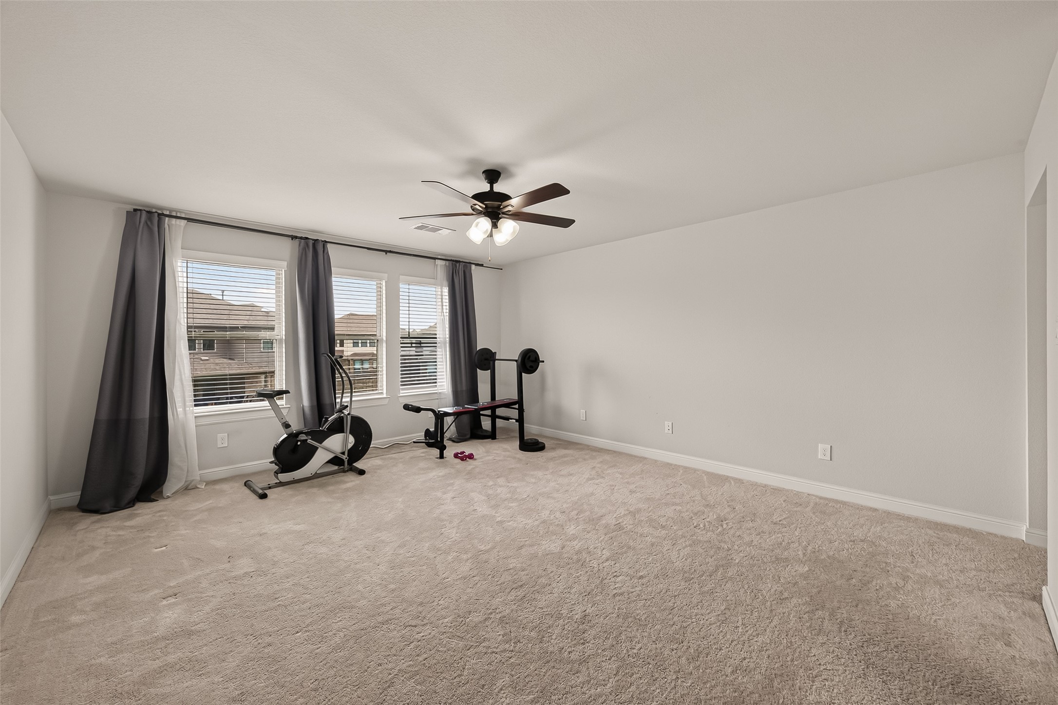 8522 Belfast Manor Ln Property Photo 36