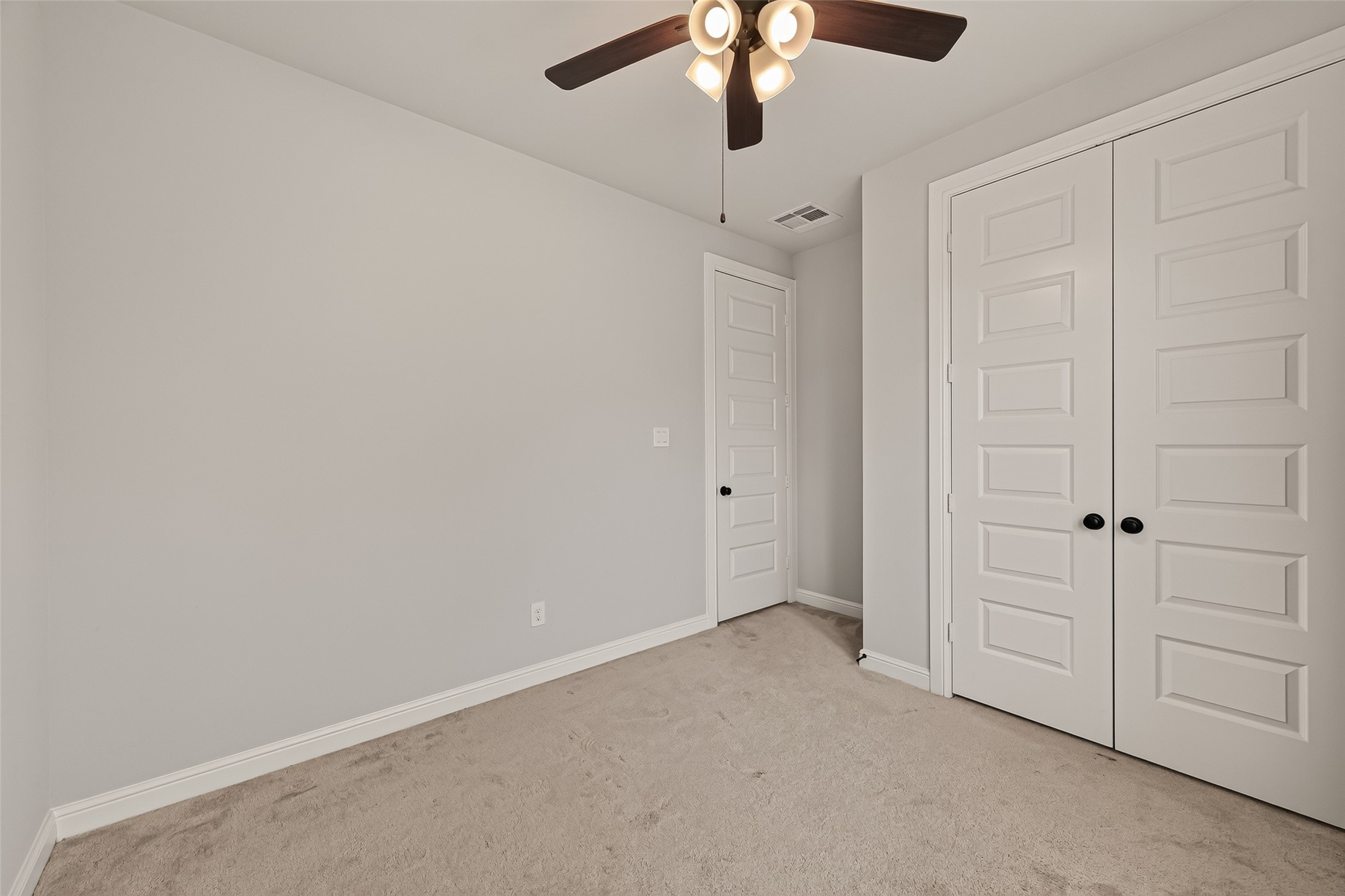 8522 Belfast Manor Ln Property Photo 39