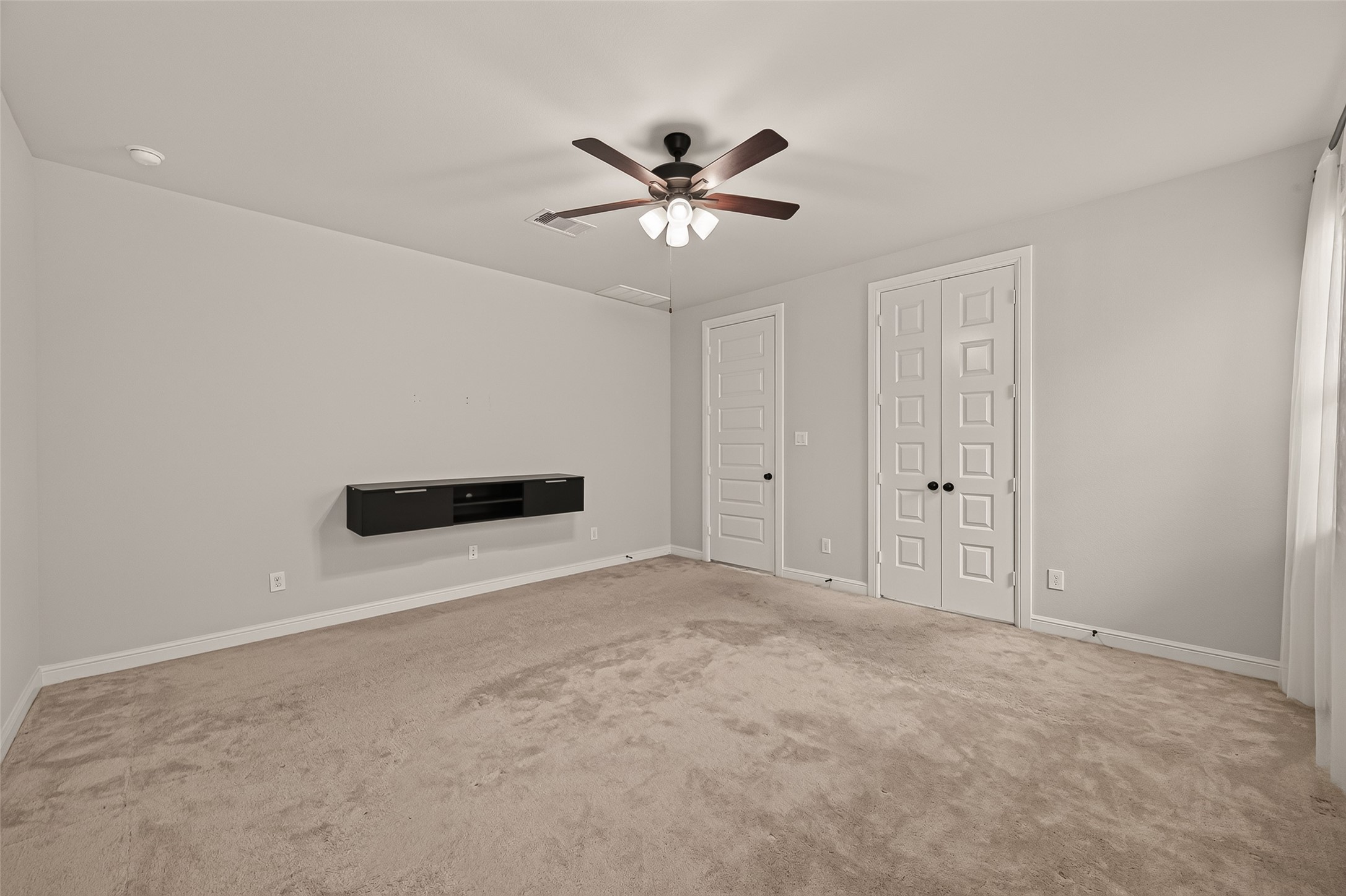 8522 Belfast Manor Ln Property Photo 43