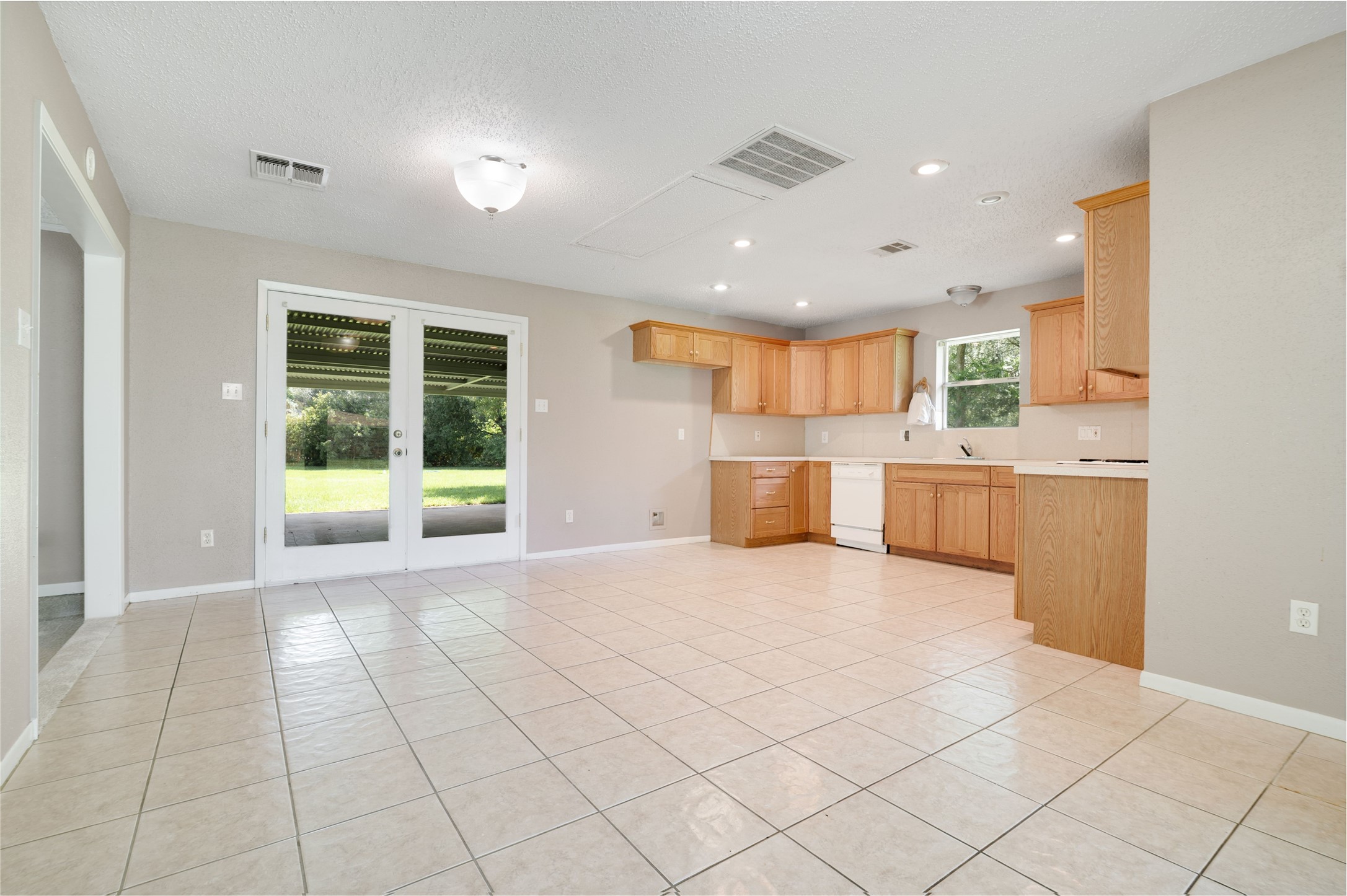 2808 Morenci Street Property Photo 11