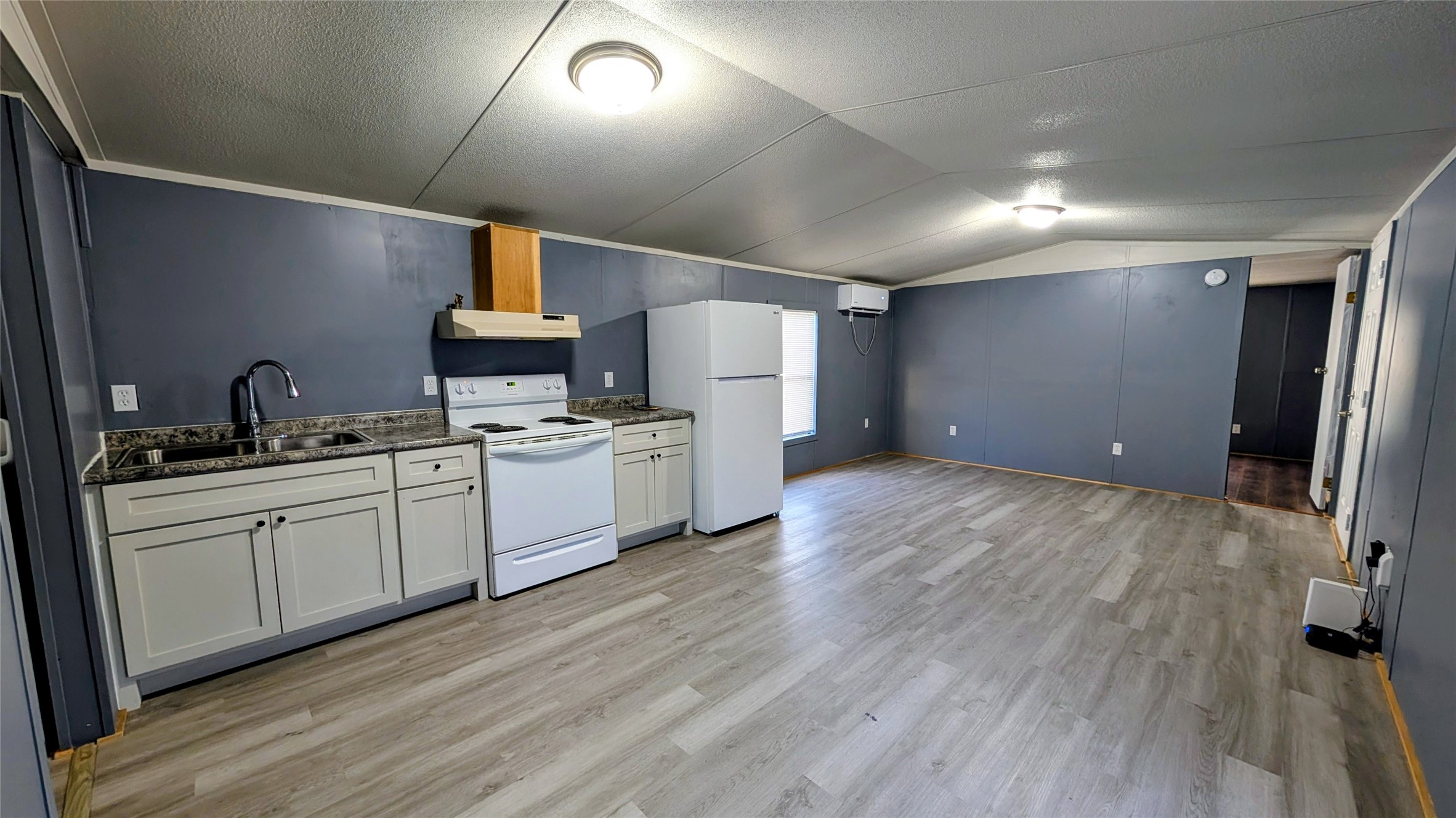 17726 Rio Bravo Boulevard Property Photo 5