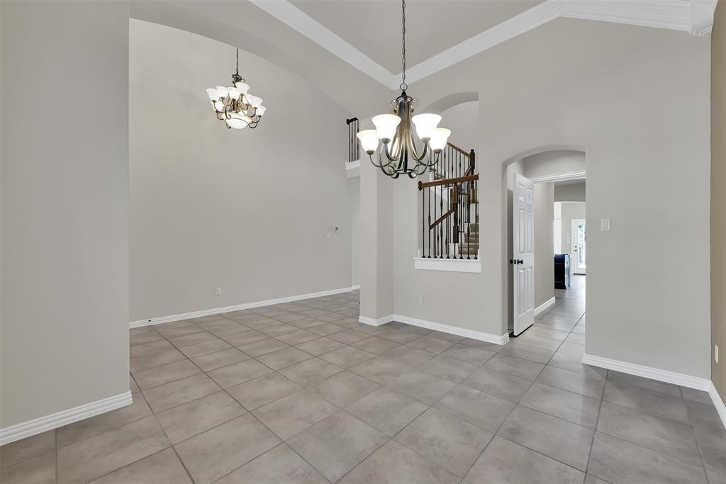 2 Maitland Court Property Photo 6