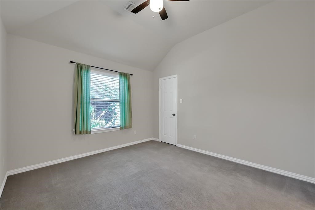 2 Maitland Court Property Photo 20