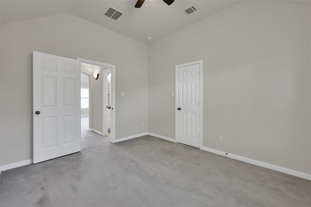 2 Maitland Court Property Photo 31