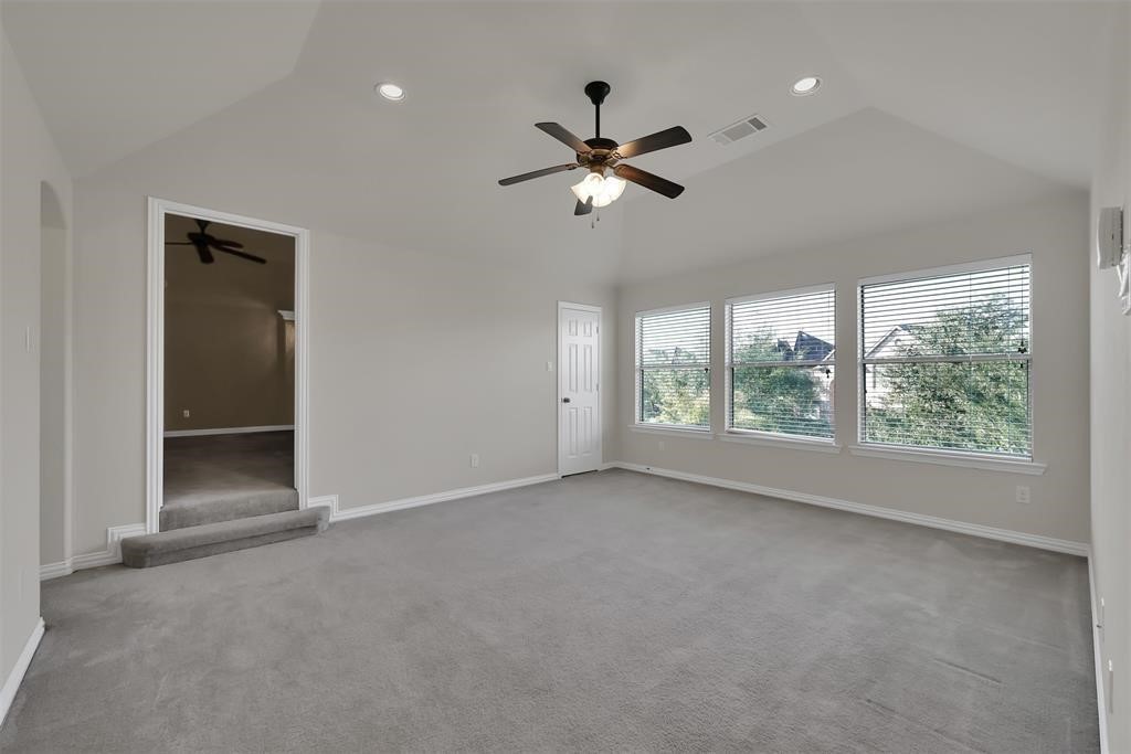 2 Maitland Court Property Photo 37