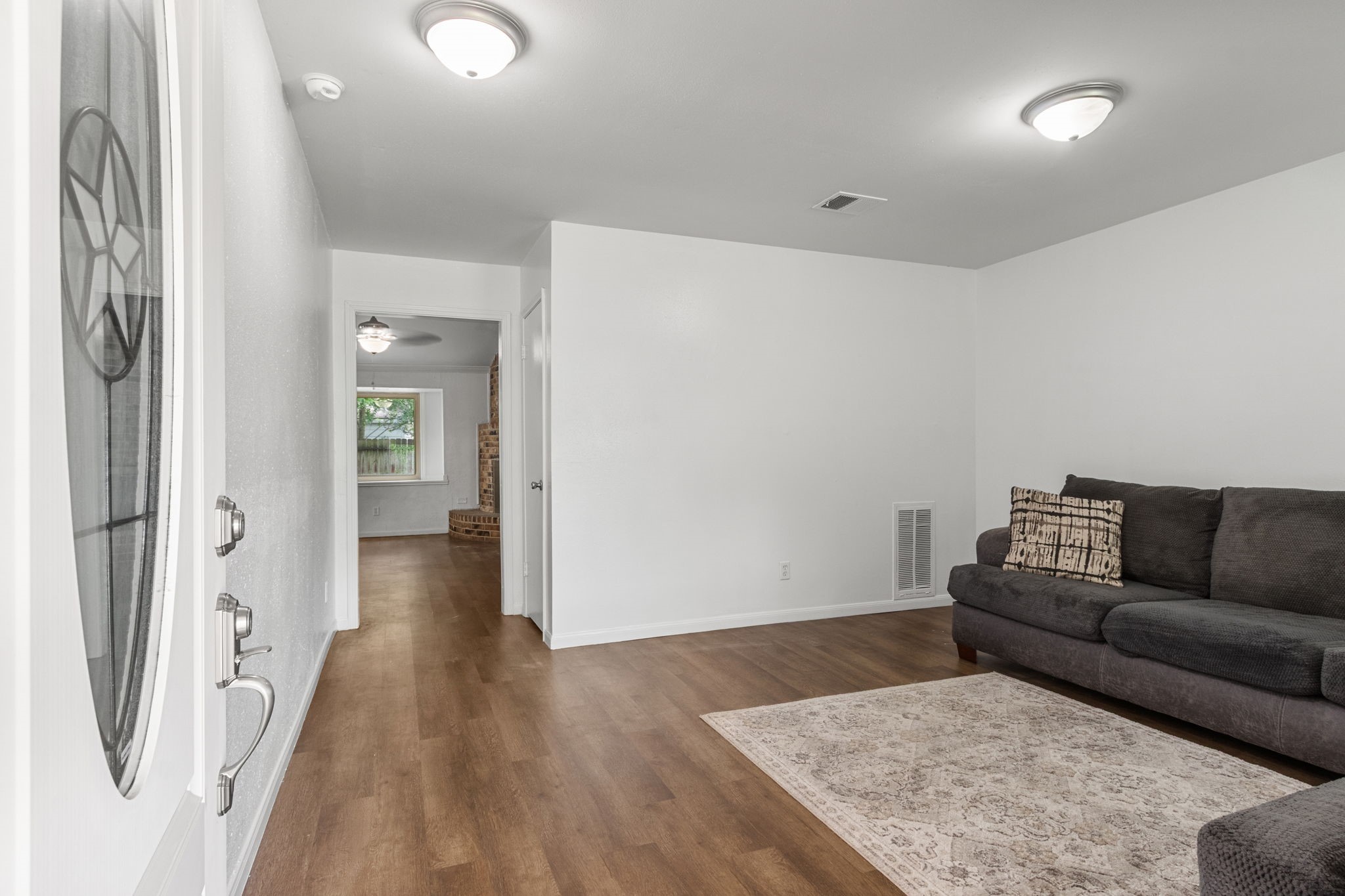 9726 John Bank Drive Property Photo 3