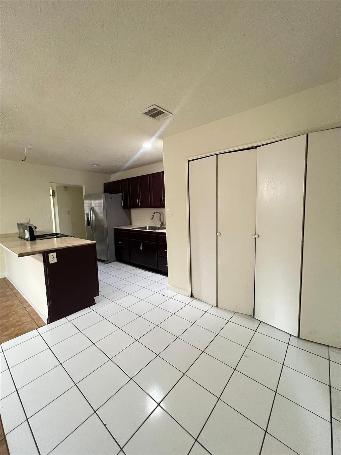 6231 Hollow Pines Drive, Houston Tx 77049 Property Photo 17