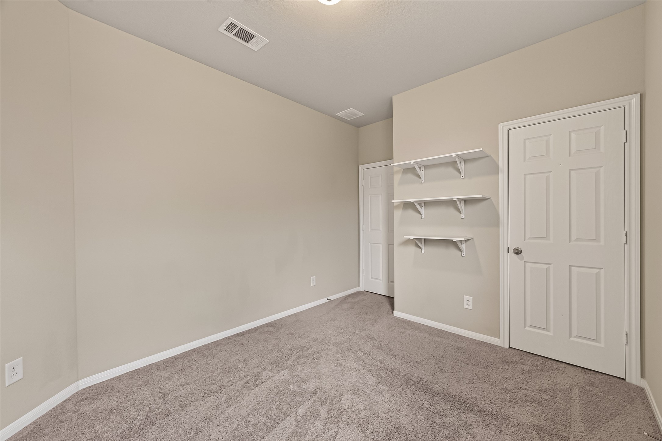 2483 Solaris Bend Drive Property Photo 20