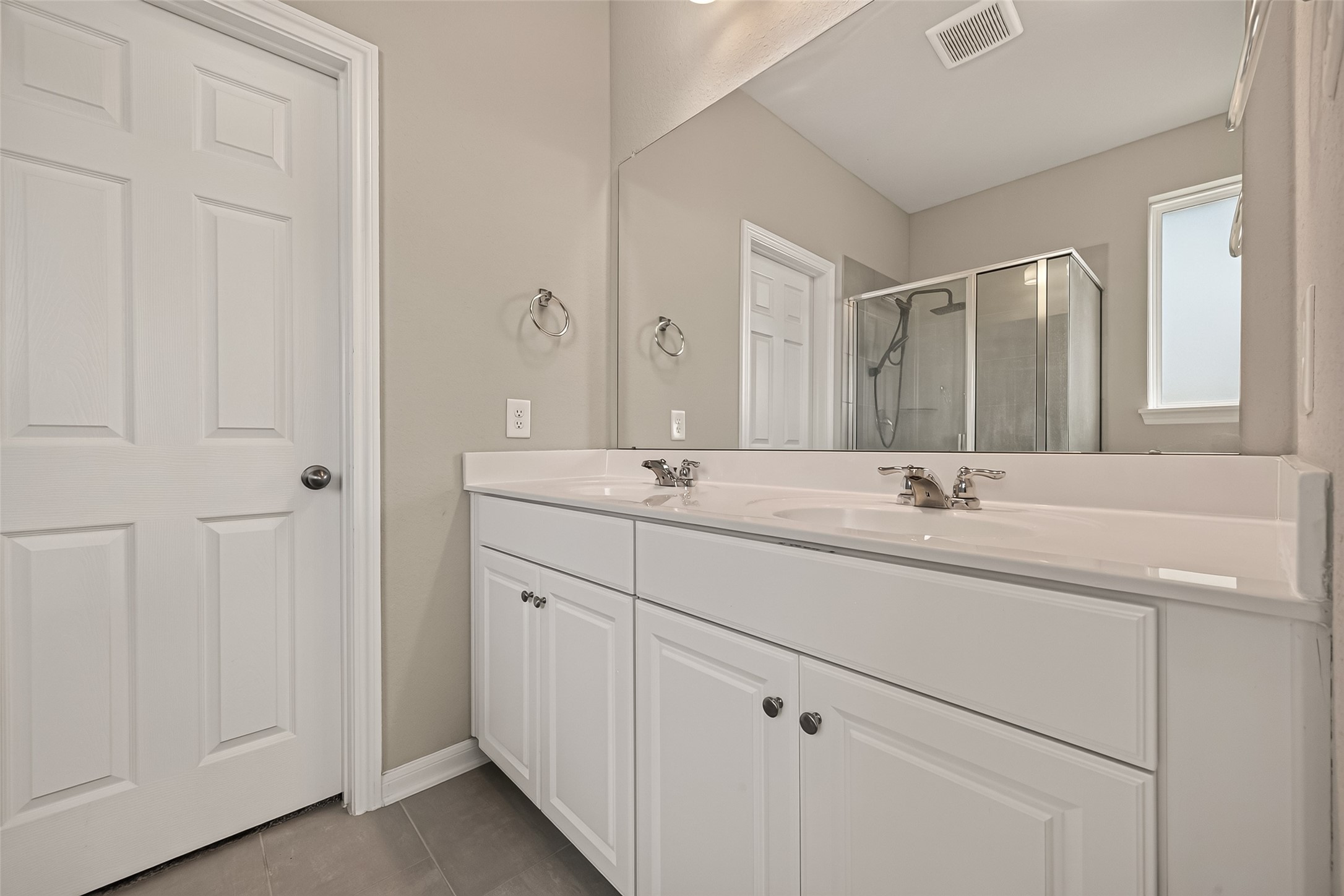 2483 Solaris Bend Drive Property Photo 28