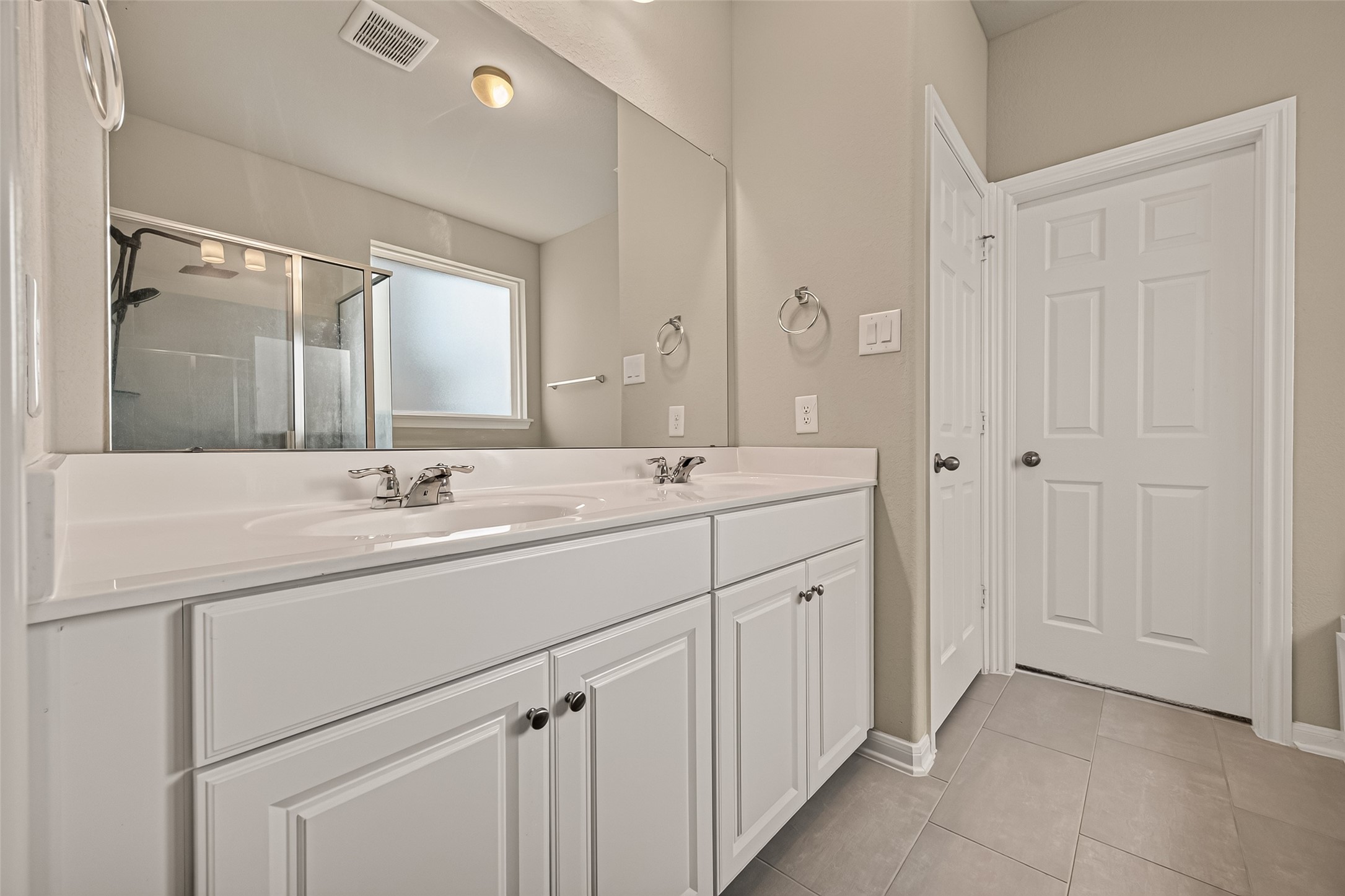 2483 Solaris Bend Drive Property Photo 30