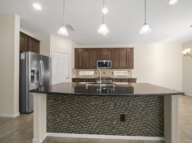 3211 London Lane Property Photo 23