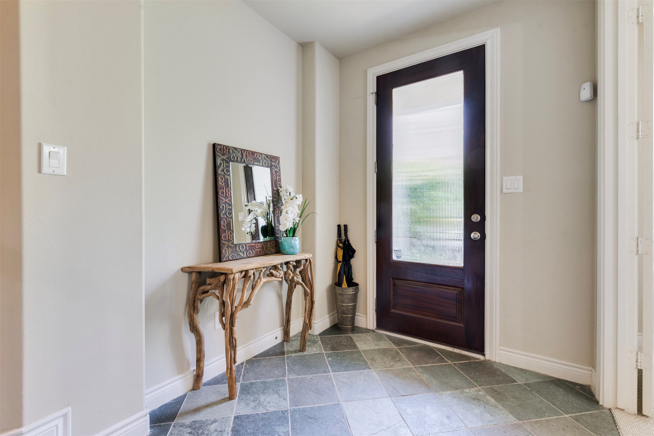 1716 Edwards Street Property Photo 4