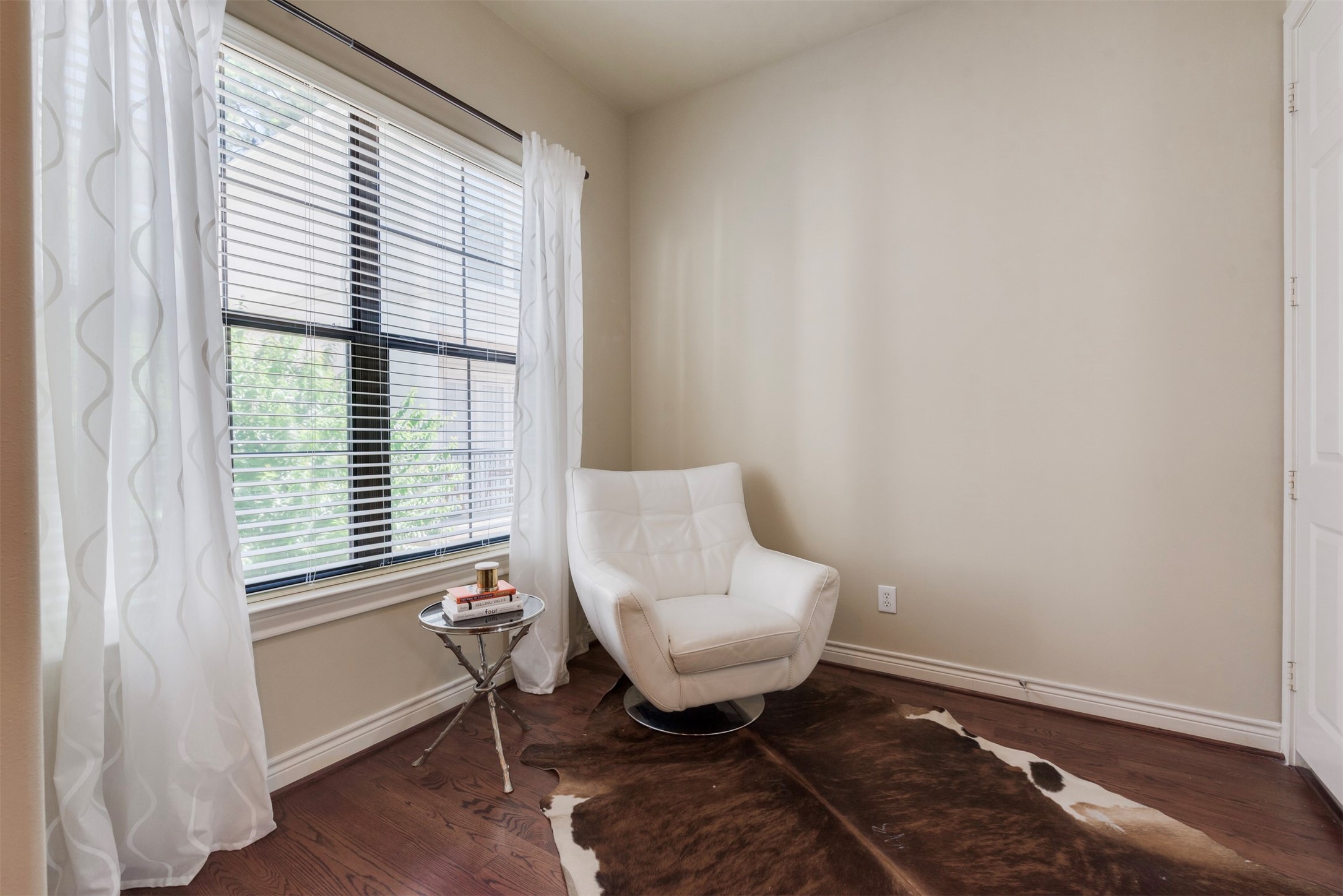 1716 Edwards Street Property Photo 21