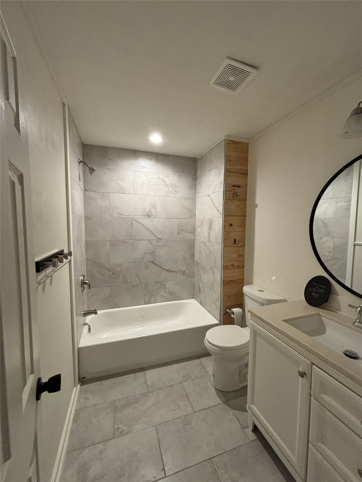 626 Front Street Property Photo 14