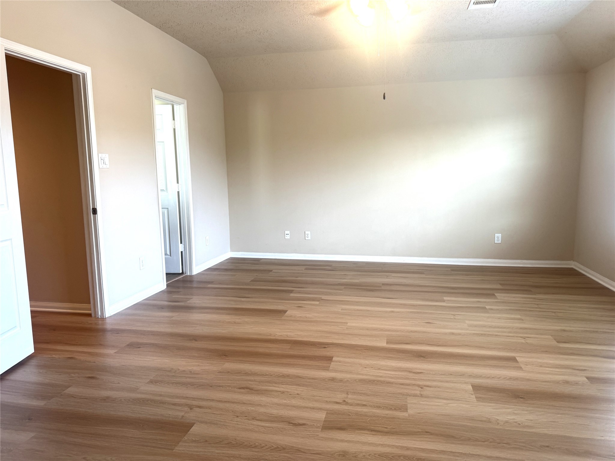 2231 Tandy Park Way Property Photo 17