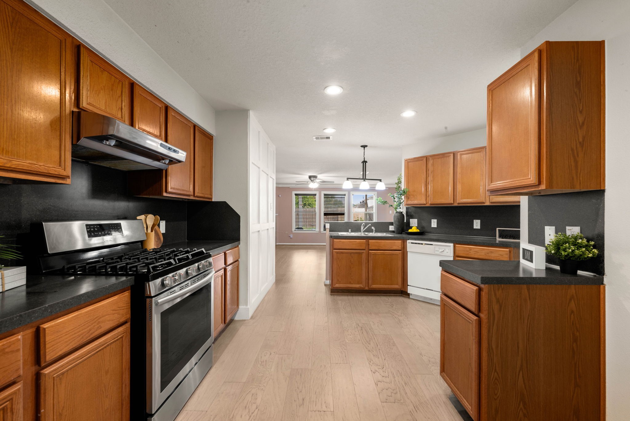 18238 River Sage Drive Property Photo 8