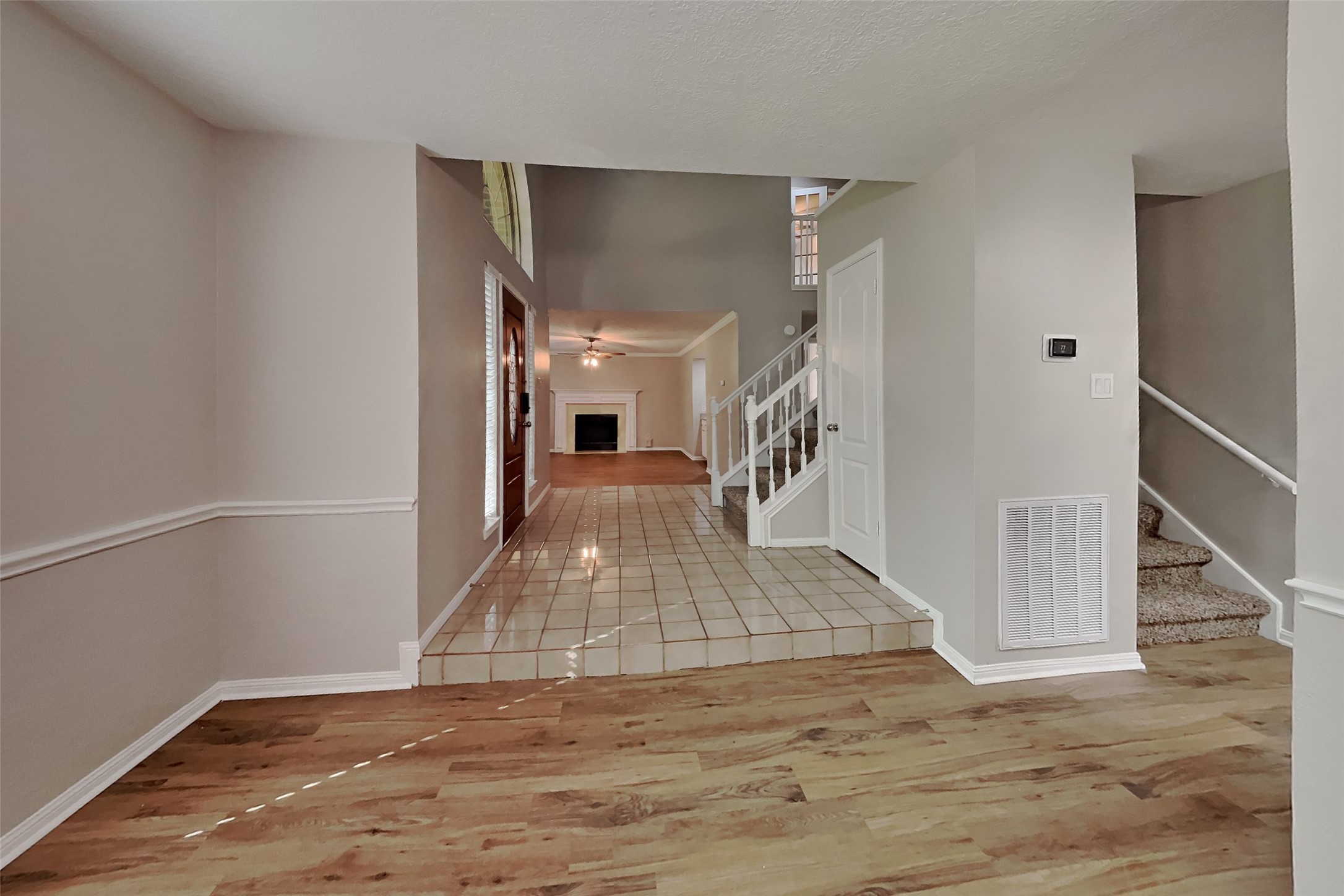 6626 Gentle Bend Drive Property Photo 5