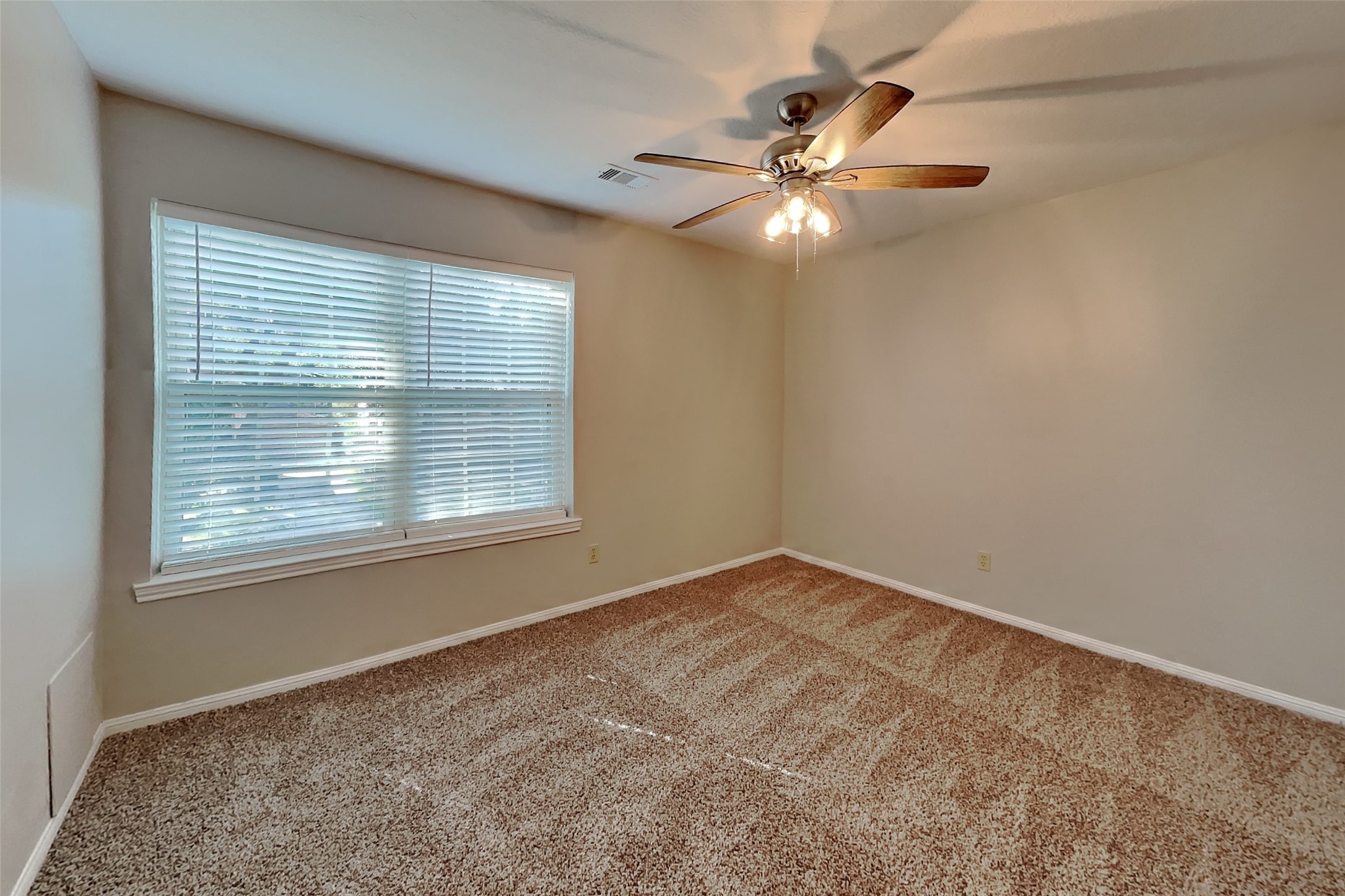 6626 Gentle Bend Drive Property Photo 10