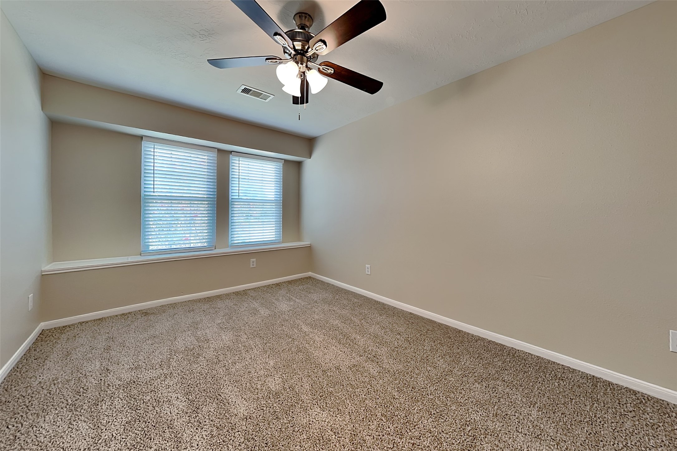 1116 Lake Shore Drive Property Photo 16