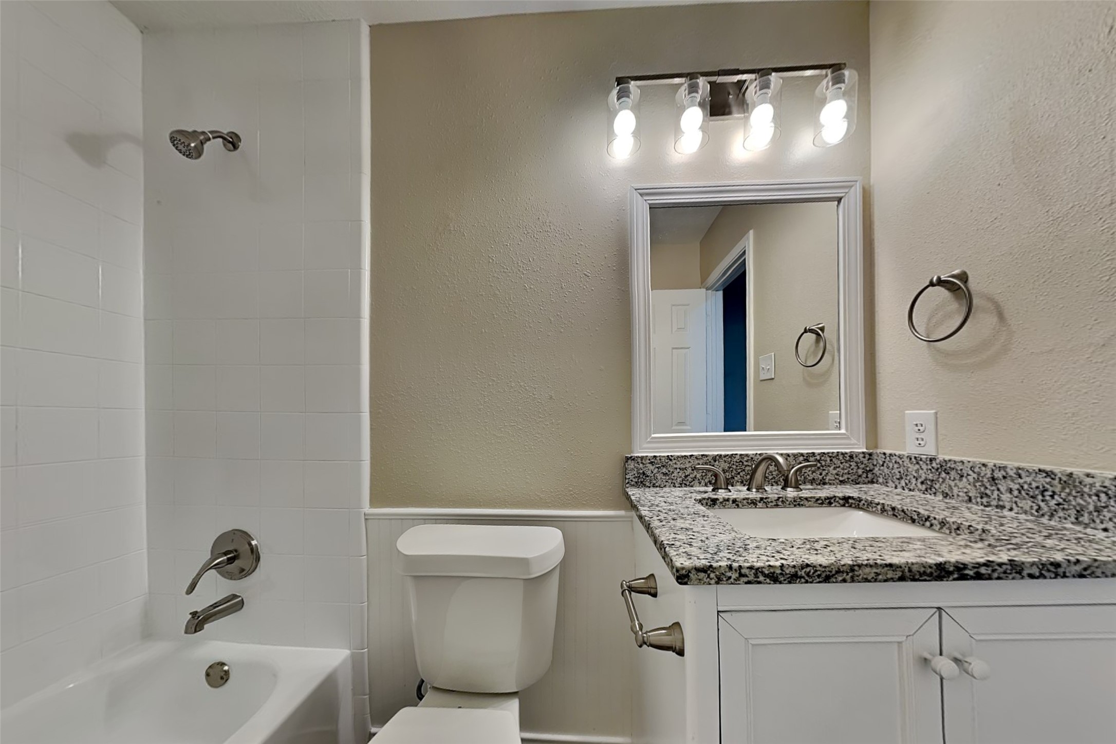 1116 Lake Shore Drive Property Photo 19