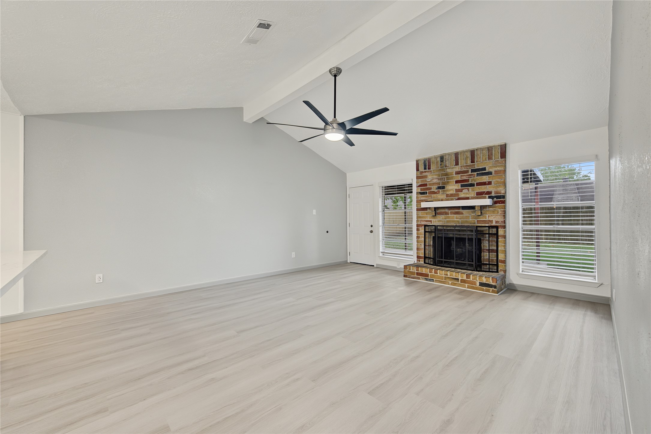 9912 Blue Bird Street Property Photo 18