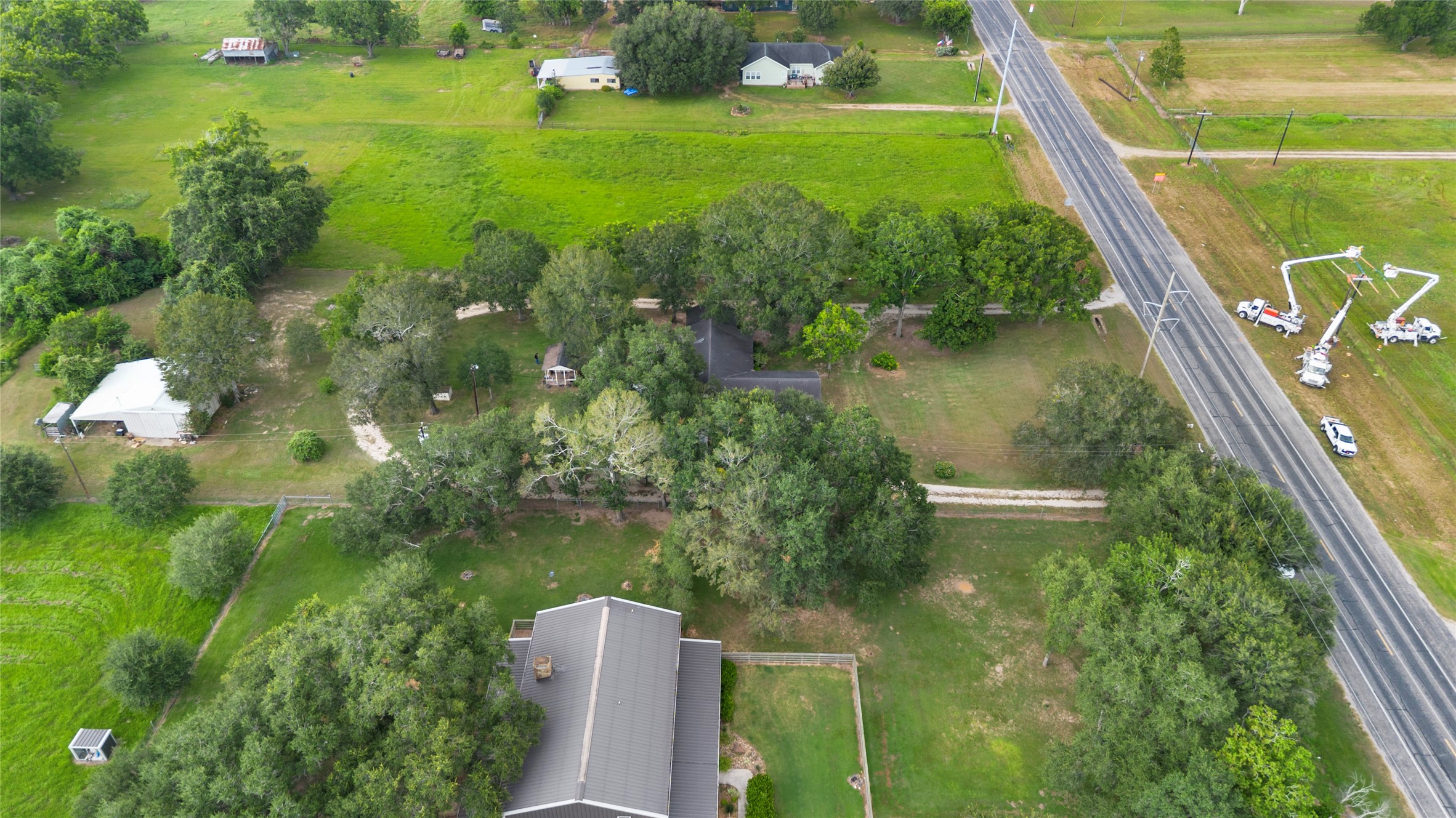 2436 S State Highway 71 Property Photo 37