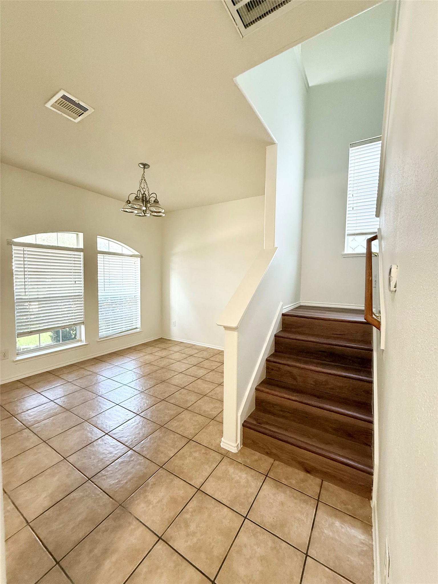 24623 Colonial Maple Drive Property Photo 5