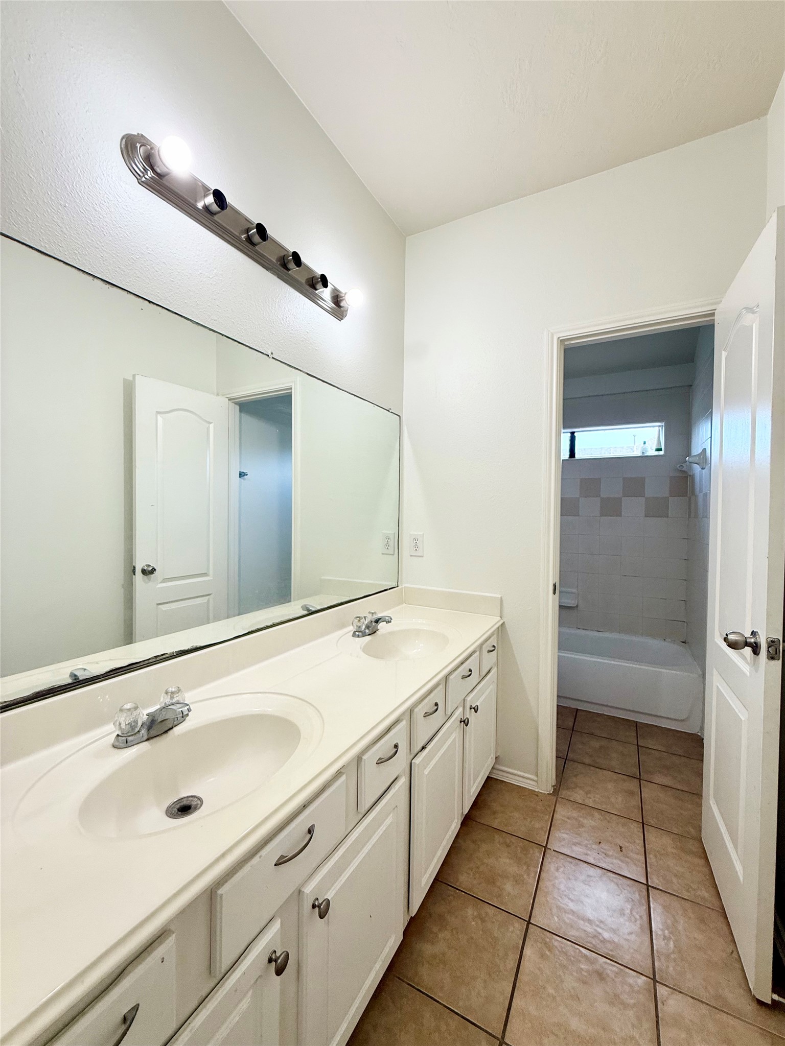 24623 Colonial Maple Drive Property Photo 23