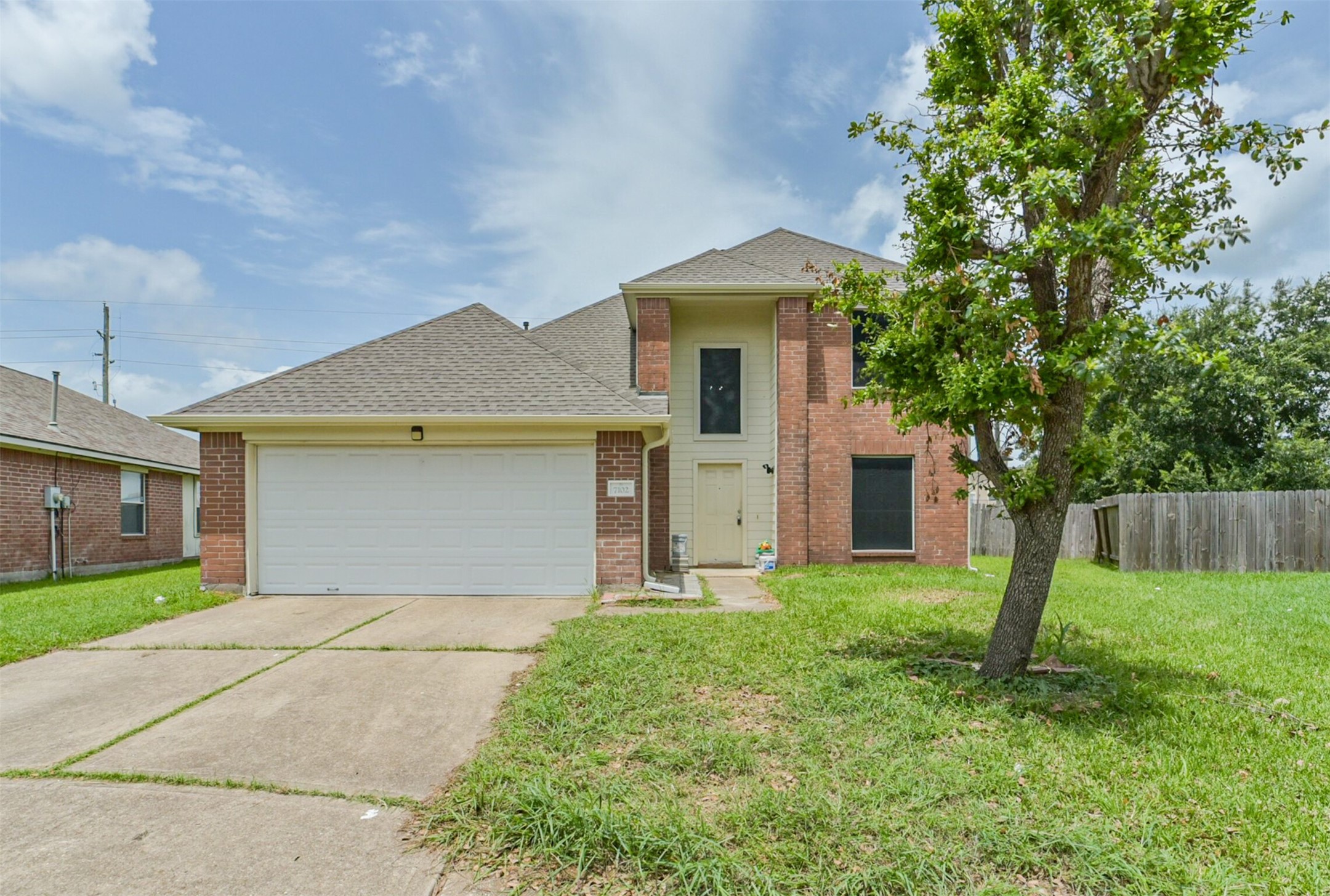 7102 Calix Lane Property Photo 1