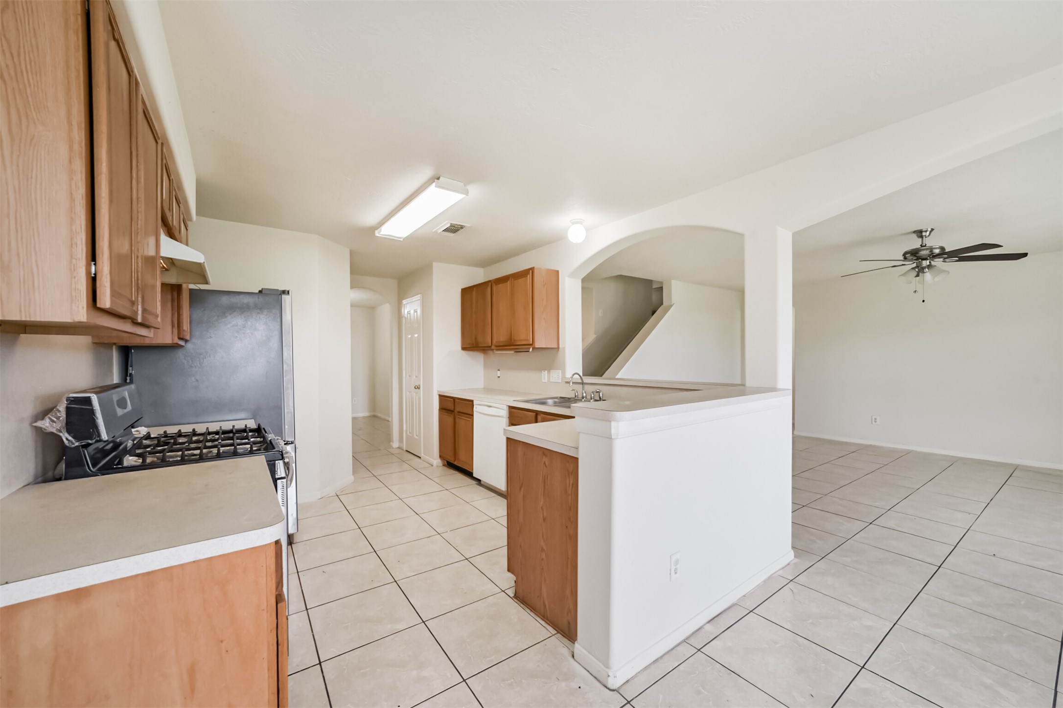 7102 Calix Lane Property Photo 17