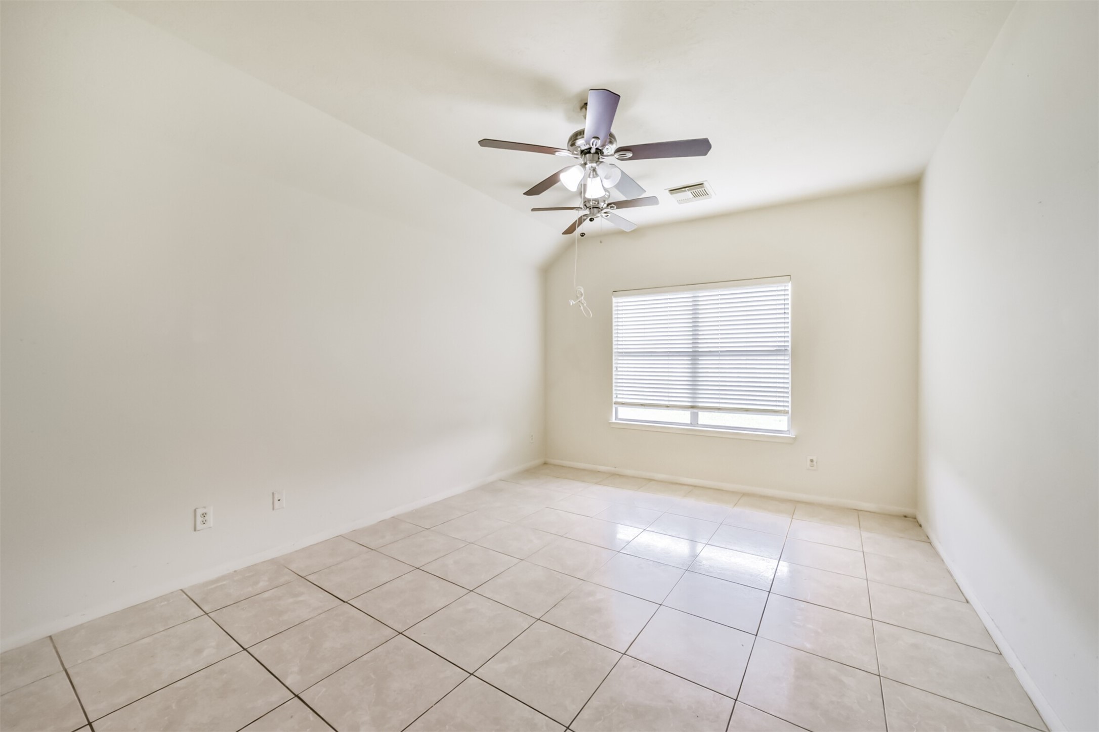 7102 Calix Lane Property Photo 23