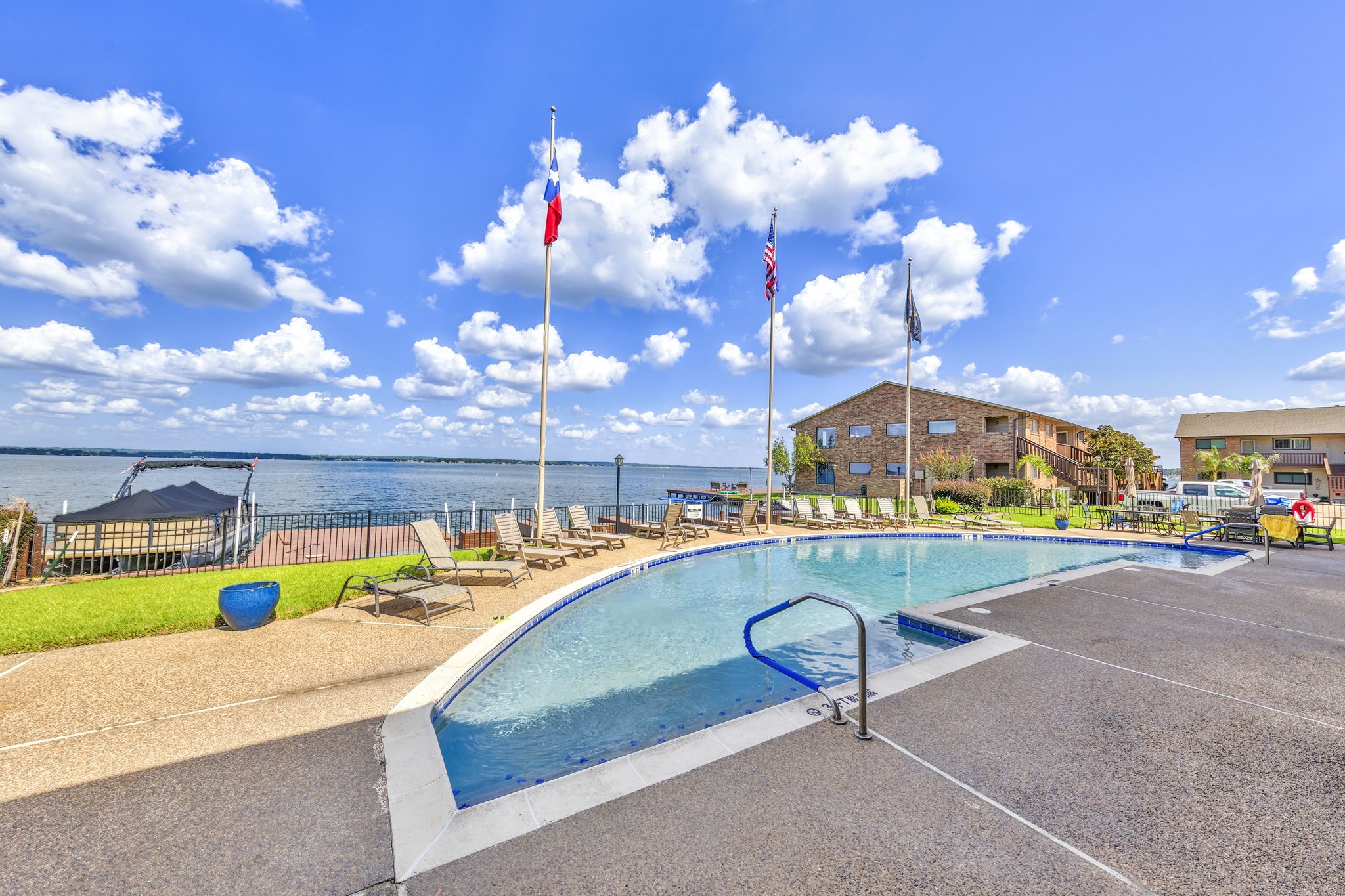 801 River Road 105c Property Photo 24