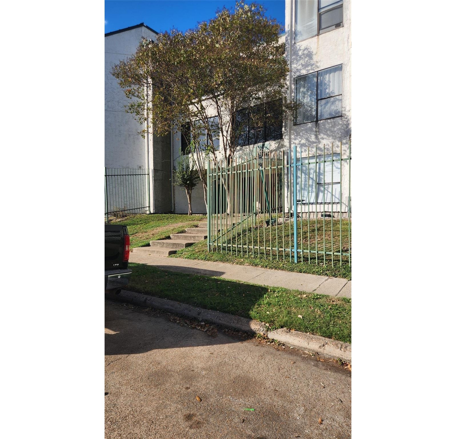 2818 S Bartell Drive 7 Property Photo 1