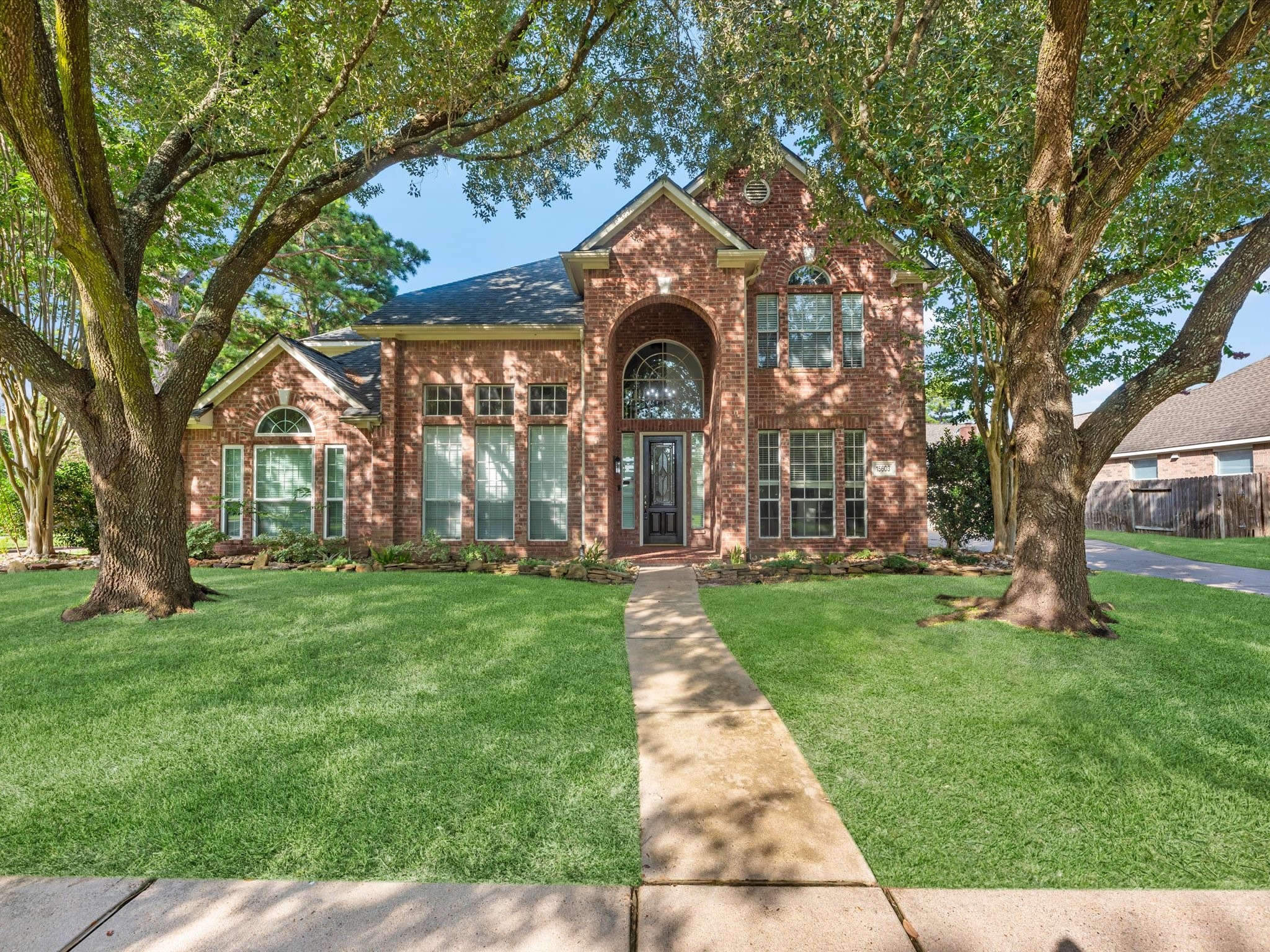 15603 Twisting Springs Drive Property Photo 2