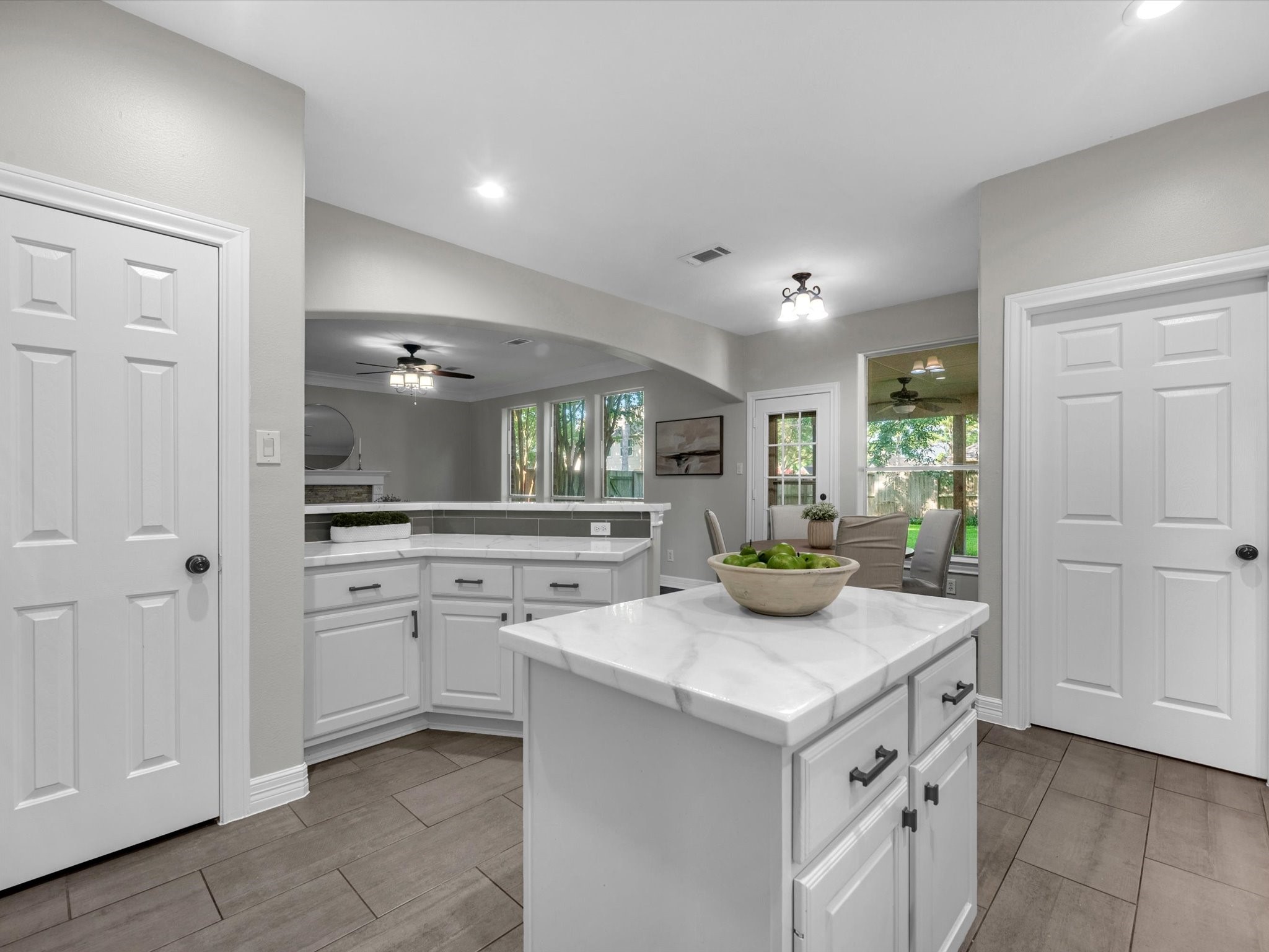 15603 Twisting Springs Drive Property Photo 14