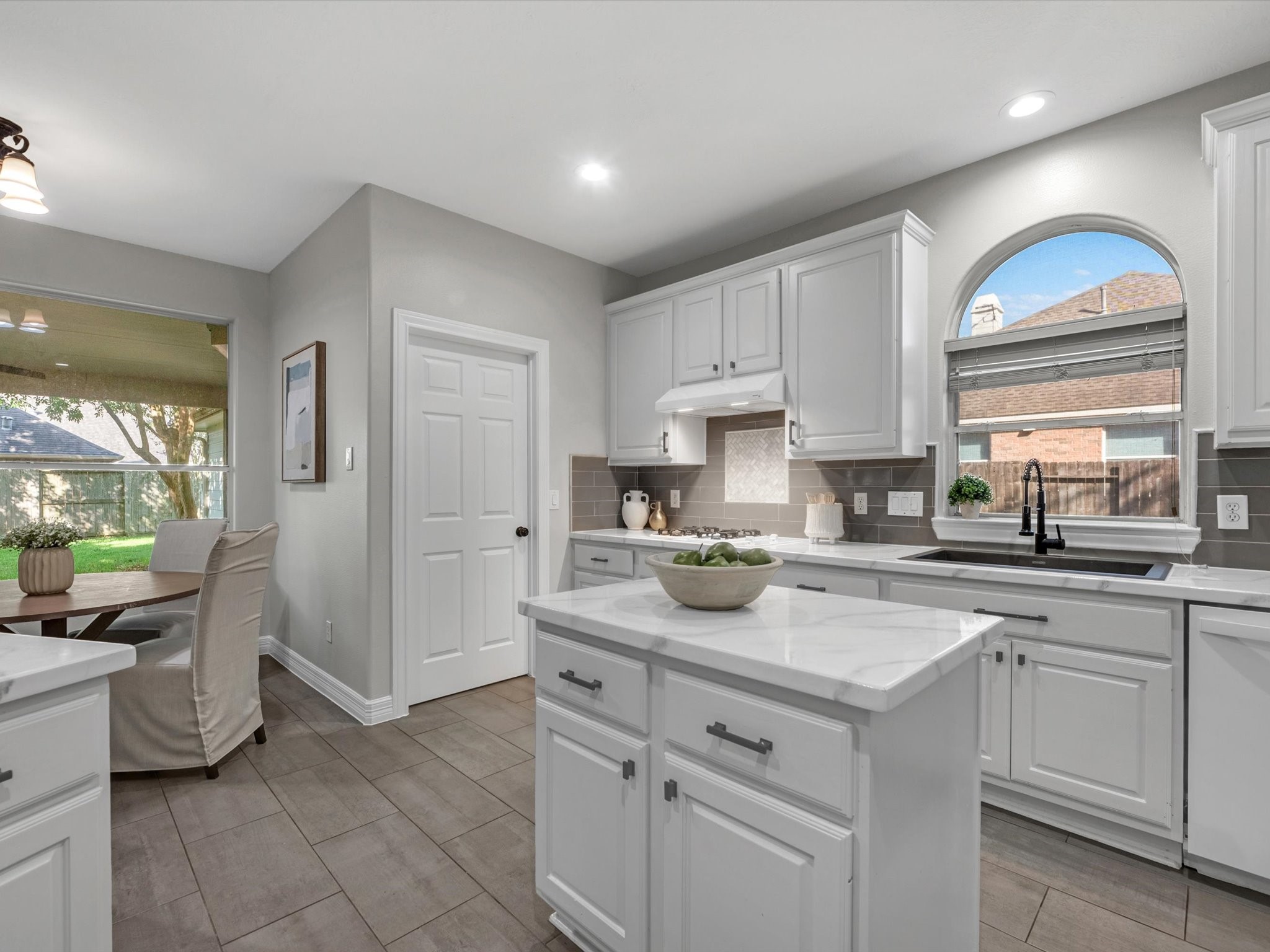 15603 Twisting Springs Drive Property Photo 15