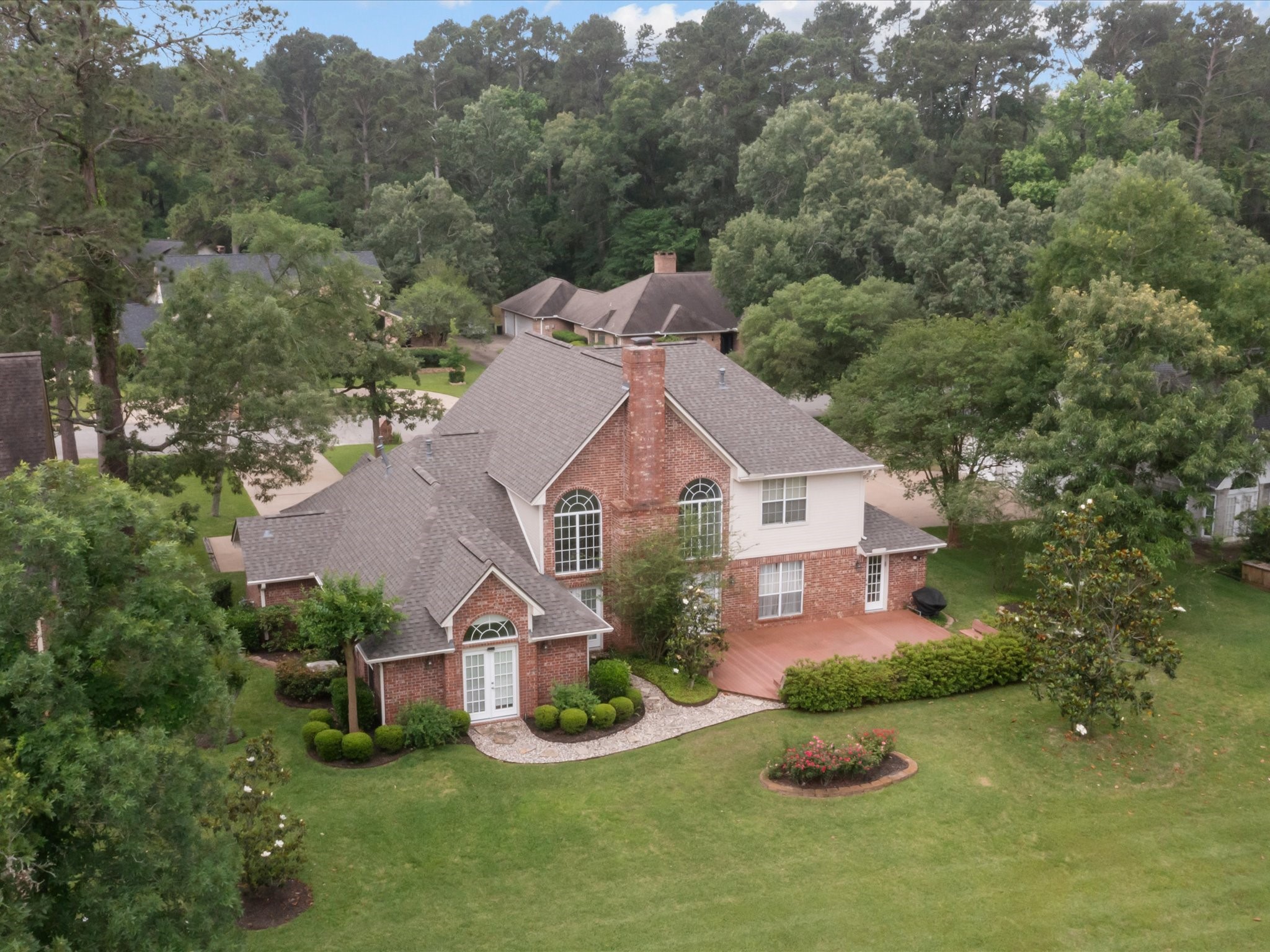 123 Crown Colony Drive Property Photo 44