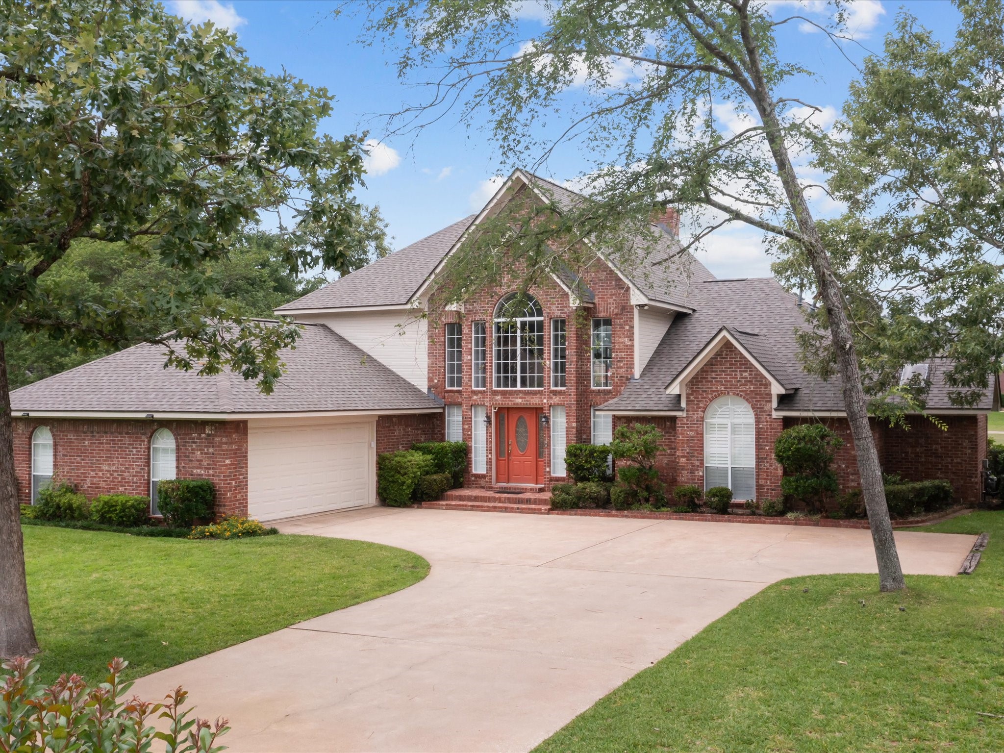 123 Crown Colony Drive Property Photo 47