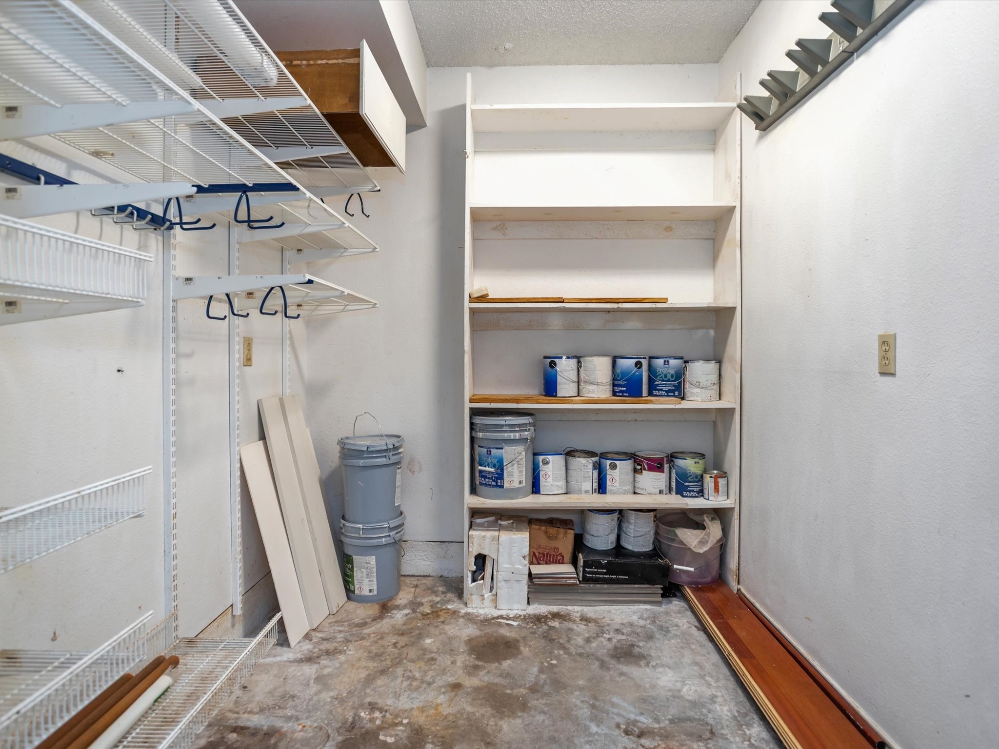 123 Crown Colony Drive Property Photo 48