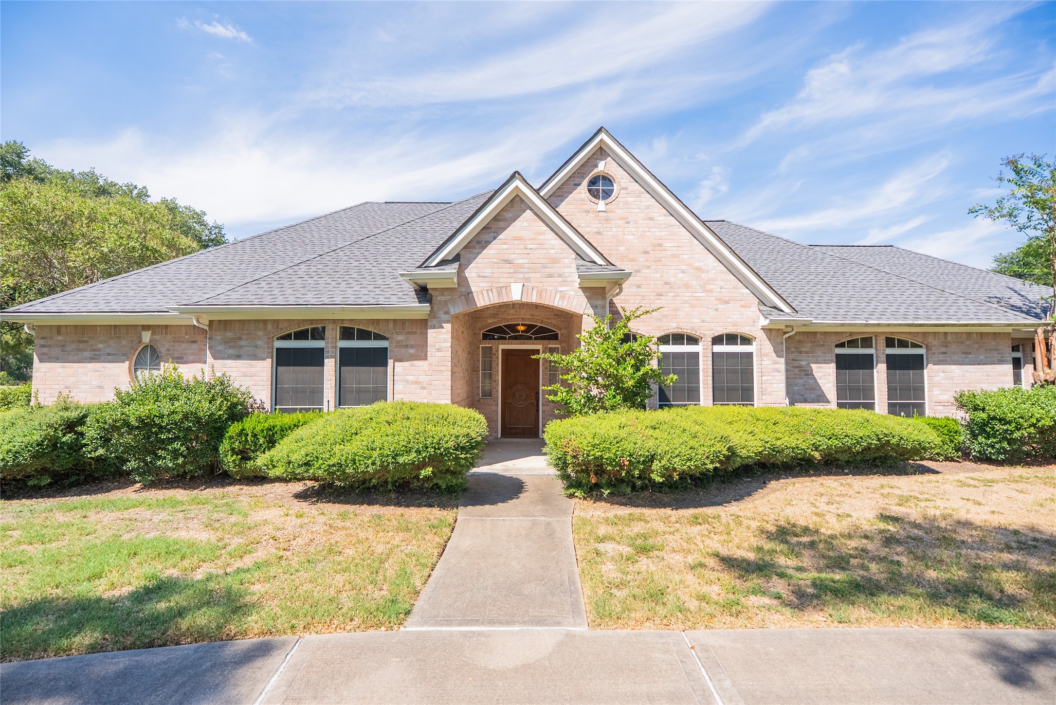 26910 Willow Ln Property Photo 1