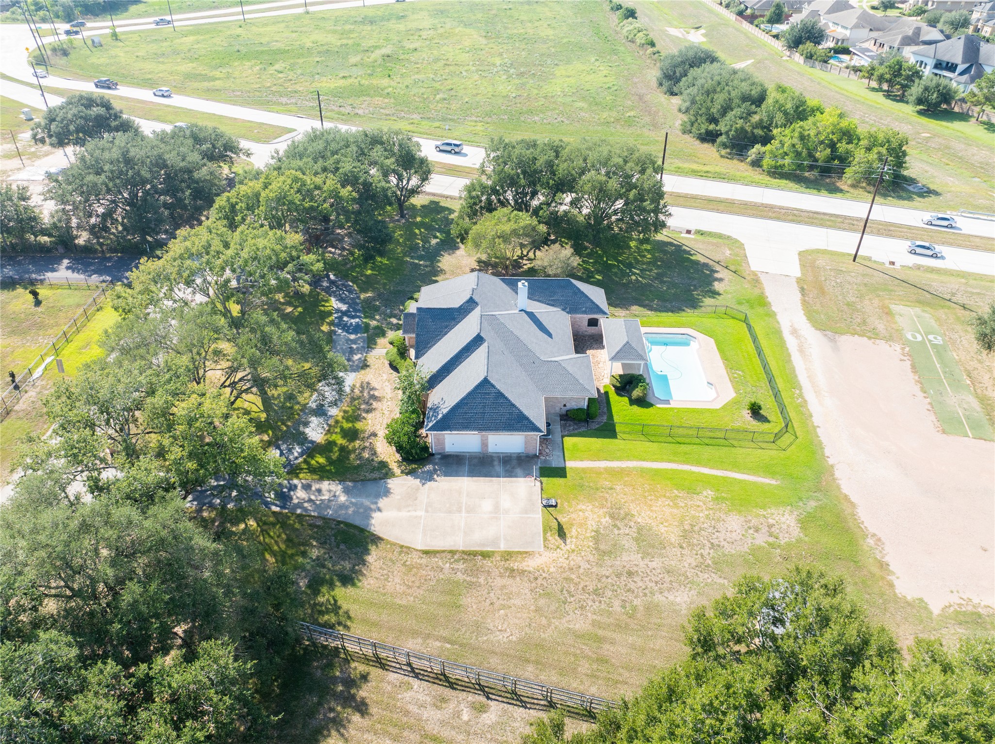 26910 Willow Ln Property Photo 2