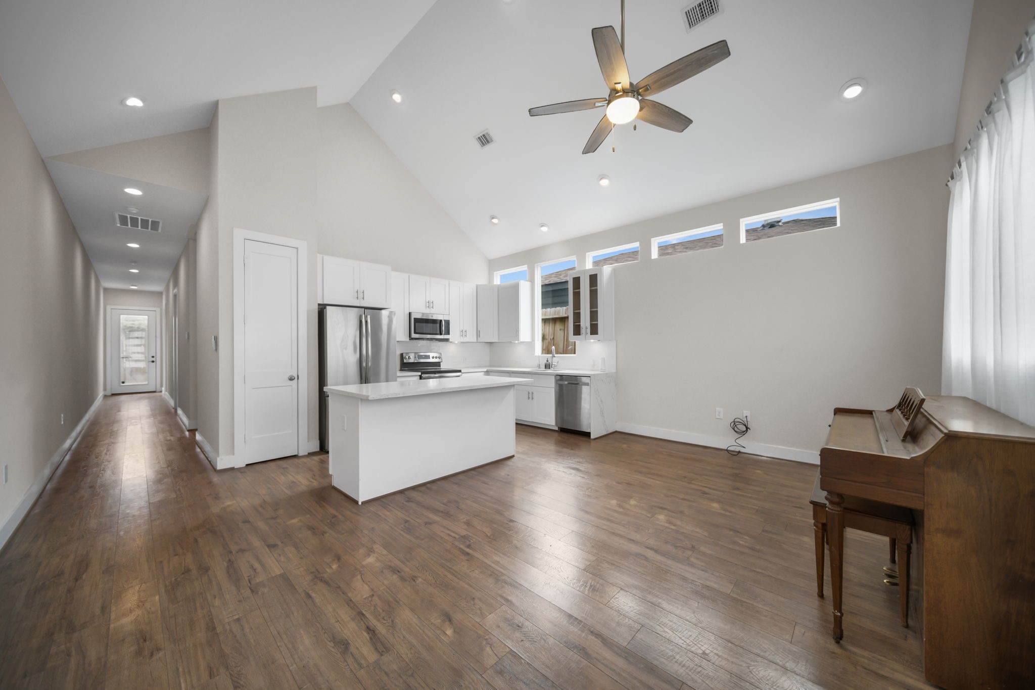 5415 Margarita Street Property Photo 4