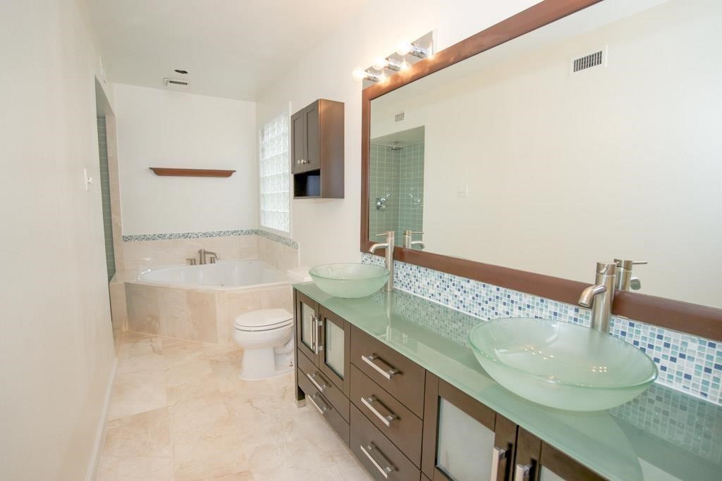 907 Hawthorne Property Photo 7