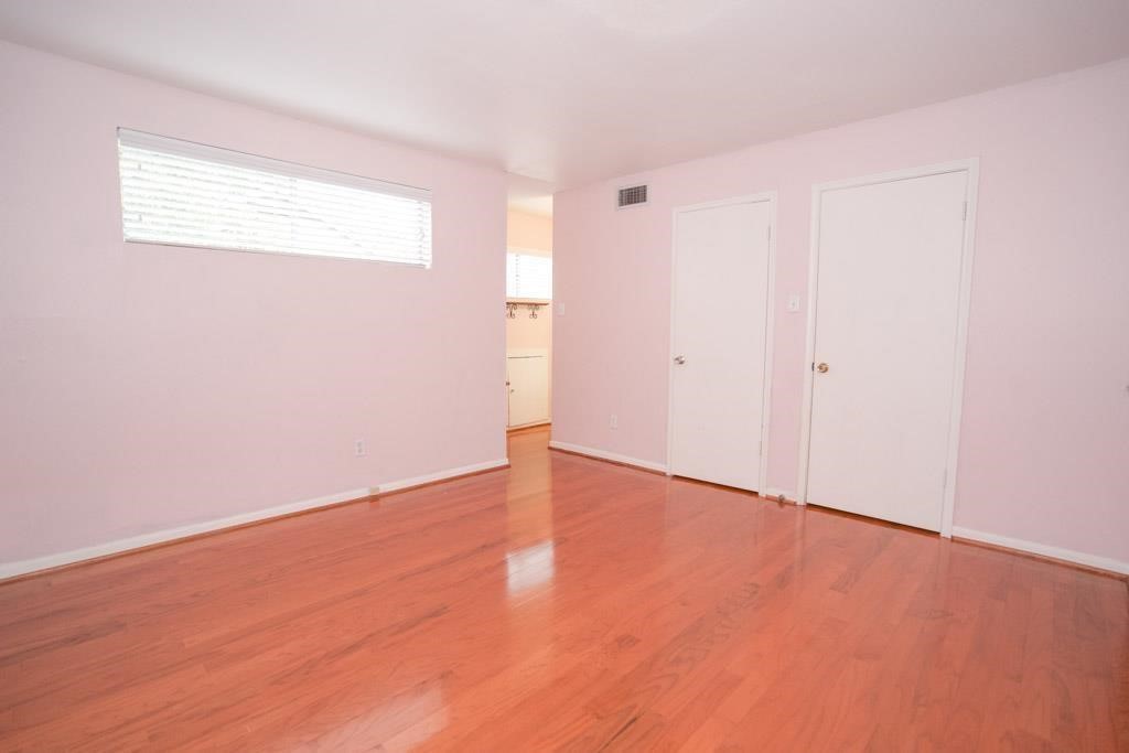 907 Hawthorne Property Photo 11