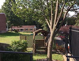 120 E Franklin St Property Photo 8