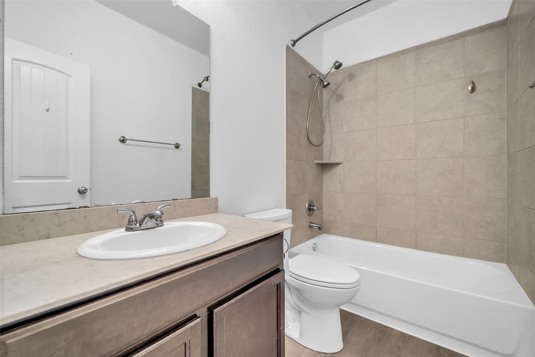 4707 Waukegan Road Property Photo 23