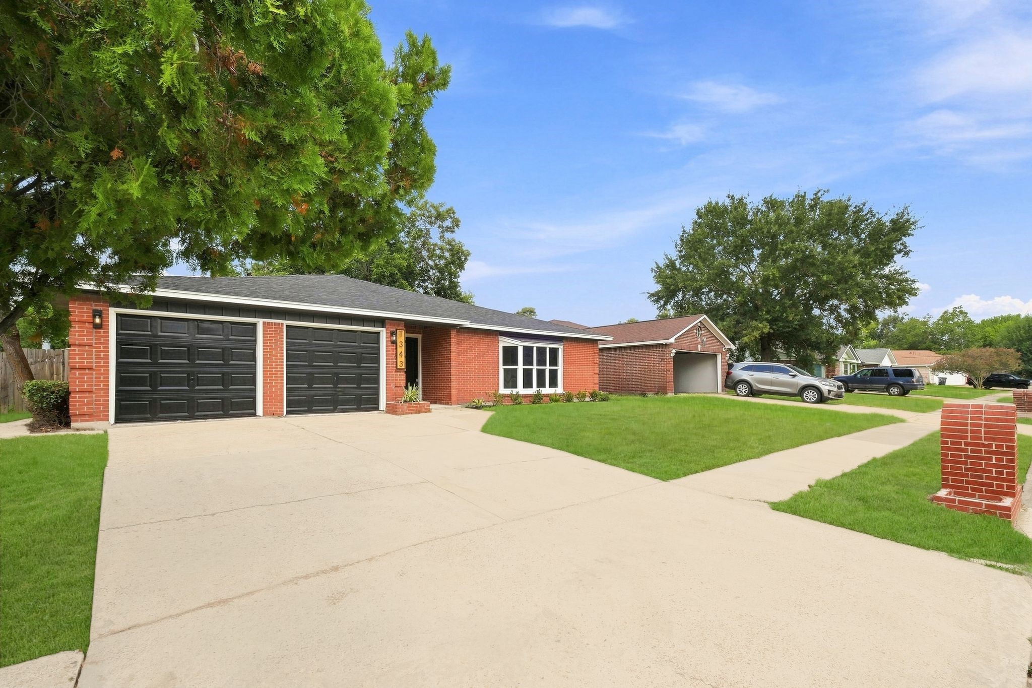 1343 Littleport Lane Property Photo 4