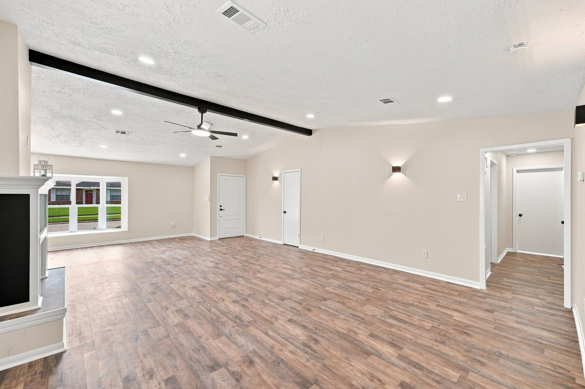 1343 Littleport Lane Property Photo 13