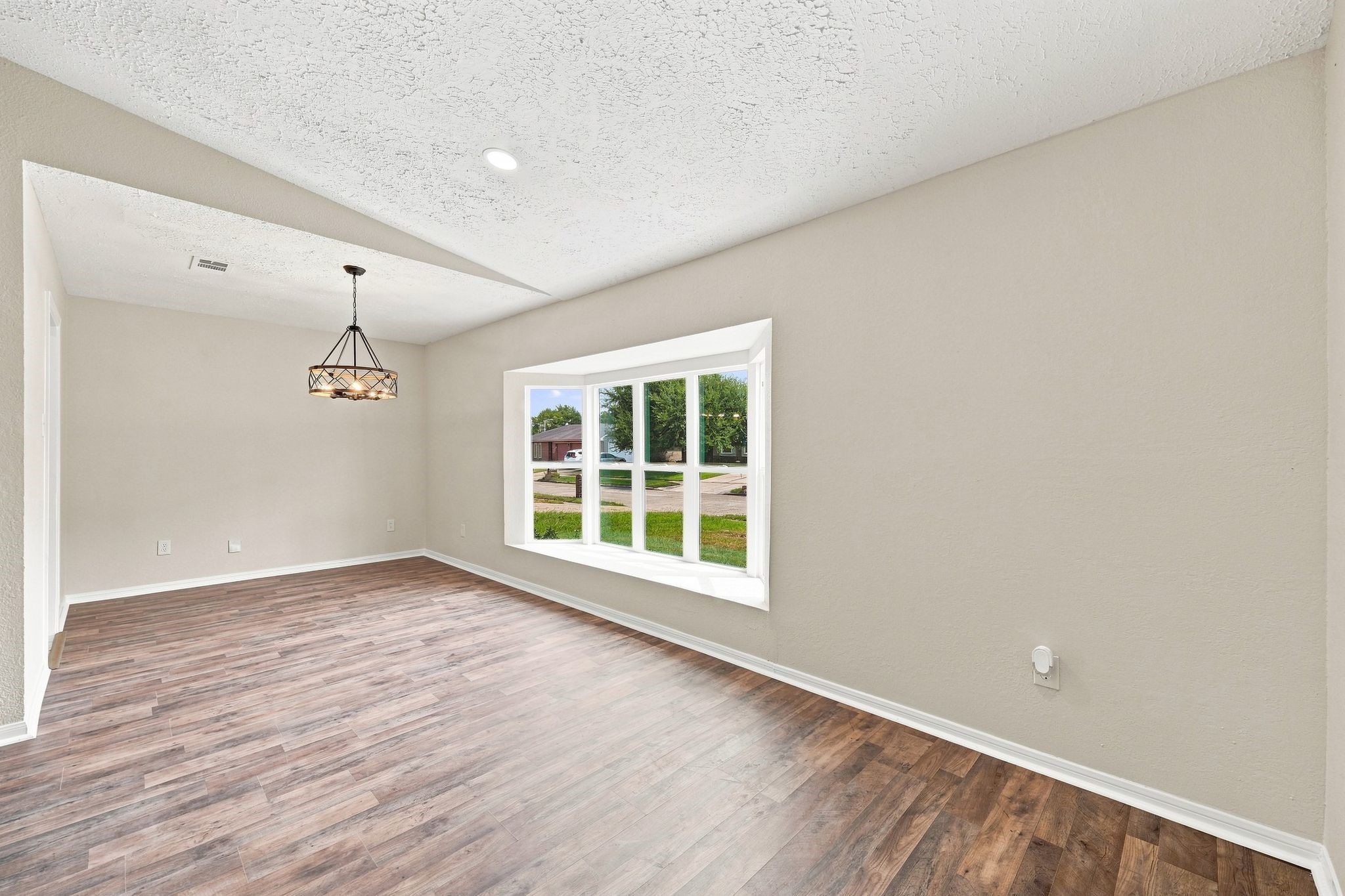 1343 Littleport Lane Property Photo 16