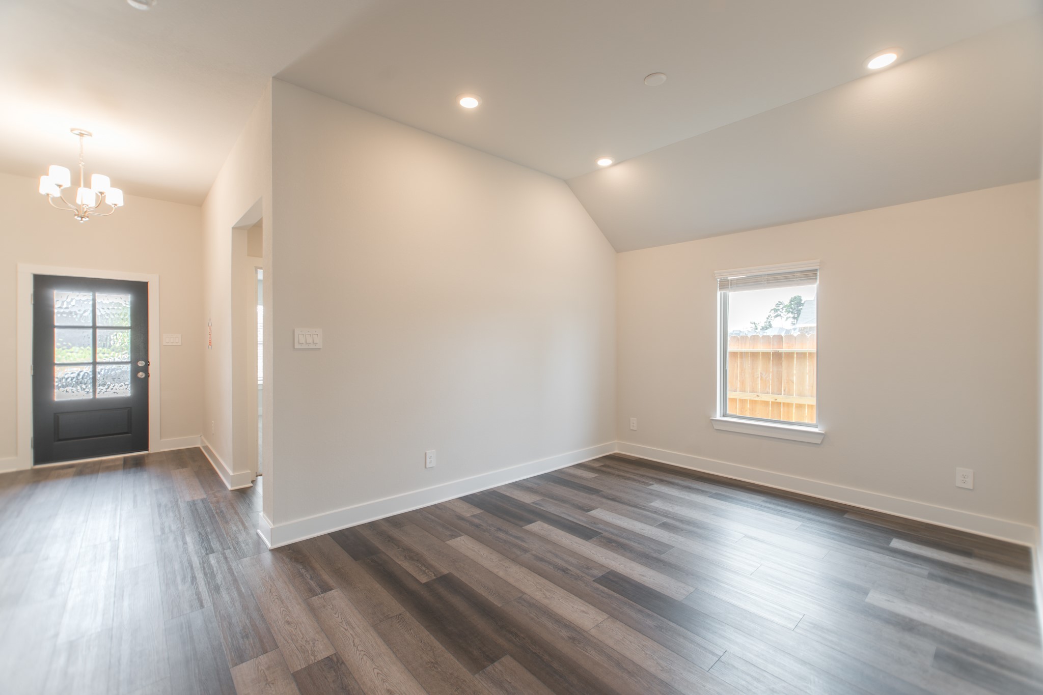10289 South Goshawk Trail Property Photo 7